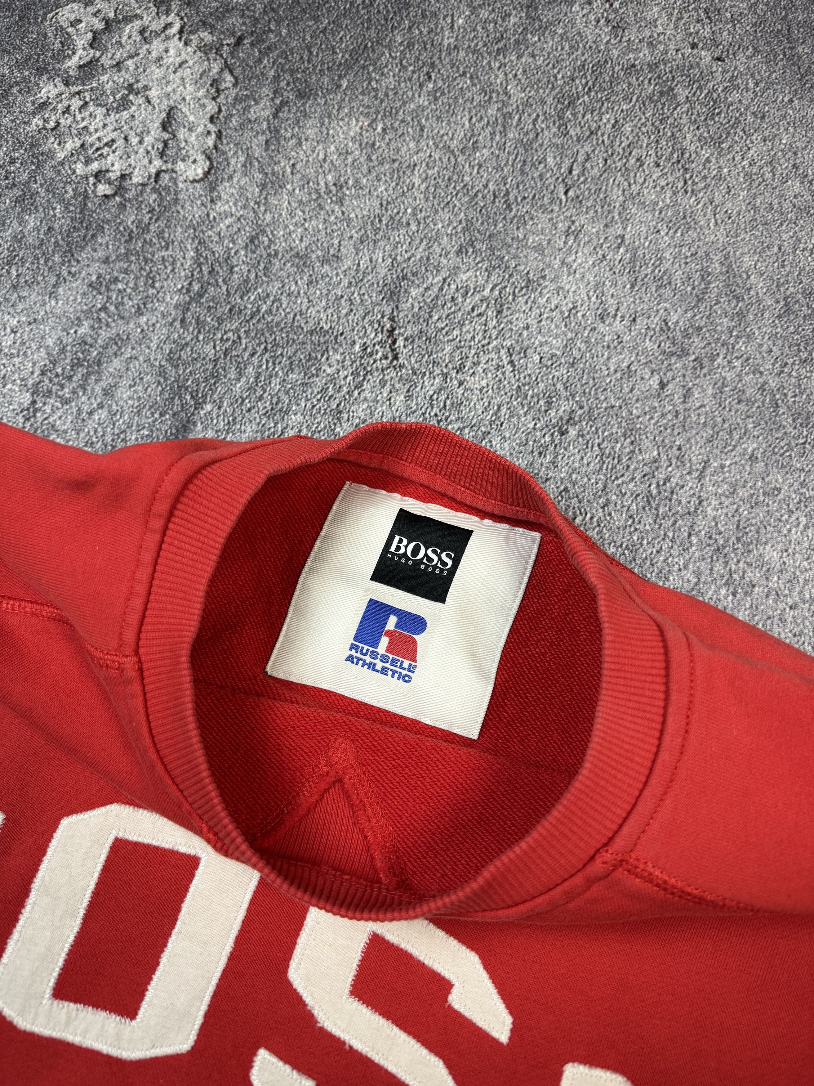 Hugo Boss Y2K Russell Athletic x Hugo Boss Red Sweatshirt Size US M / EU 48-50 / 2 - 5 Thumbnail