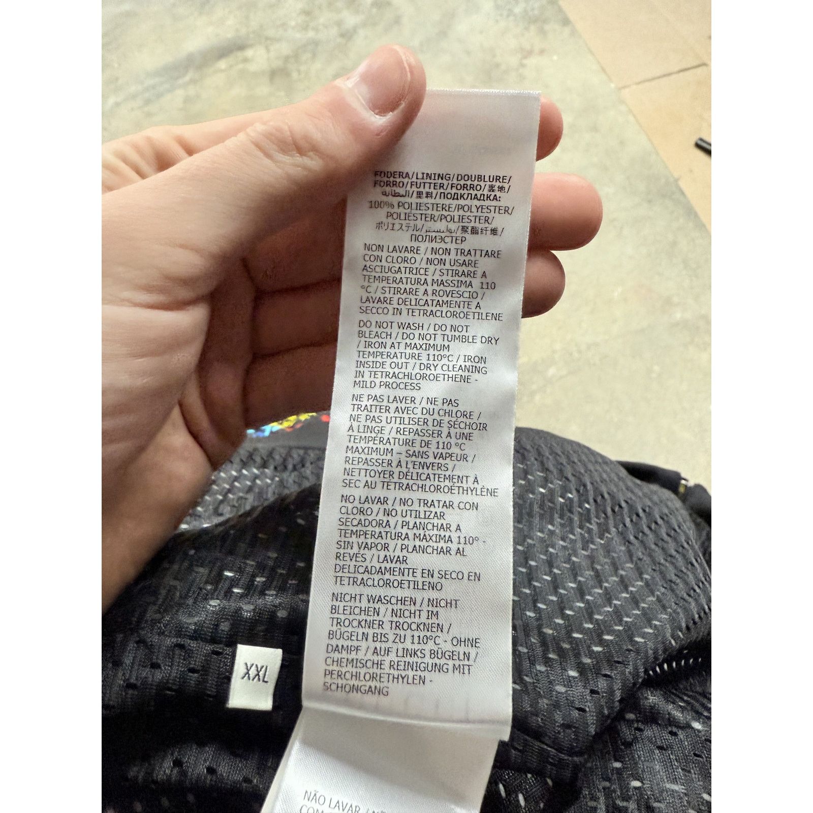 Gucci Gucci Multi Monogram All Over Zip Up New XXL With Tags Size US XXL / EU 58 / 5 - 3 Thumbnail