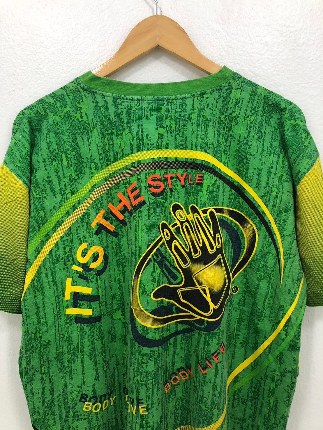 Body Glove × Vintage Vintage 90's Body Glove Over Print shirt wts01 Size US L / EU 52-54 / 3 - 2 Thumbnail