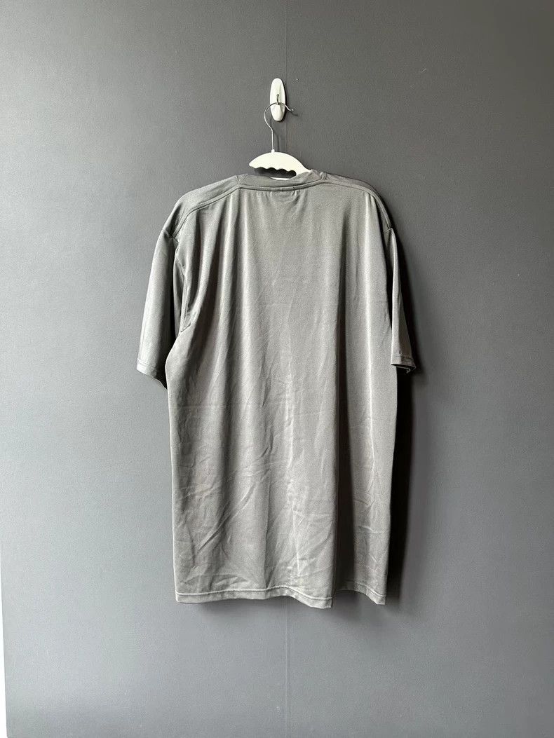 Balenciaga Balenciaga Silver Short Sleeve Size US S / EU 44-46 / 1 - 2 Thumbnail