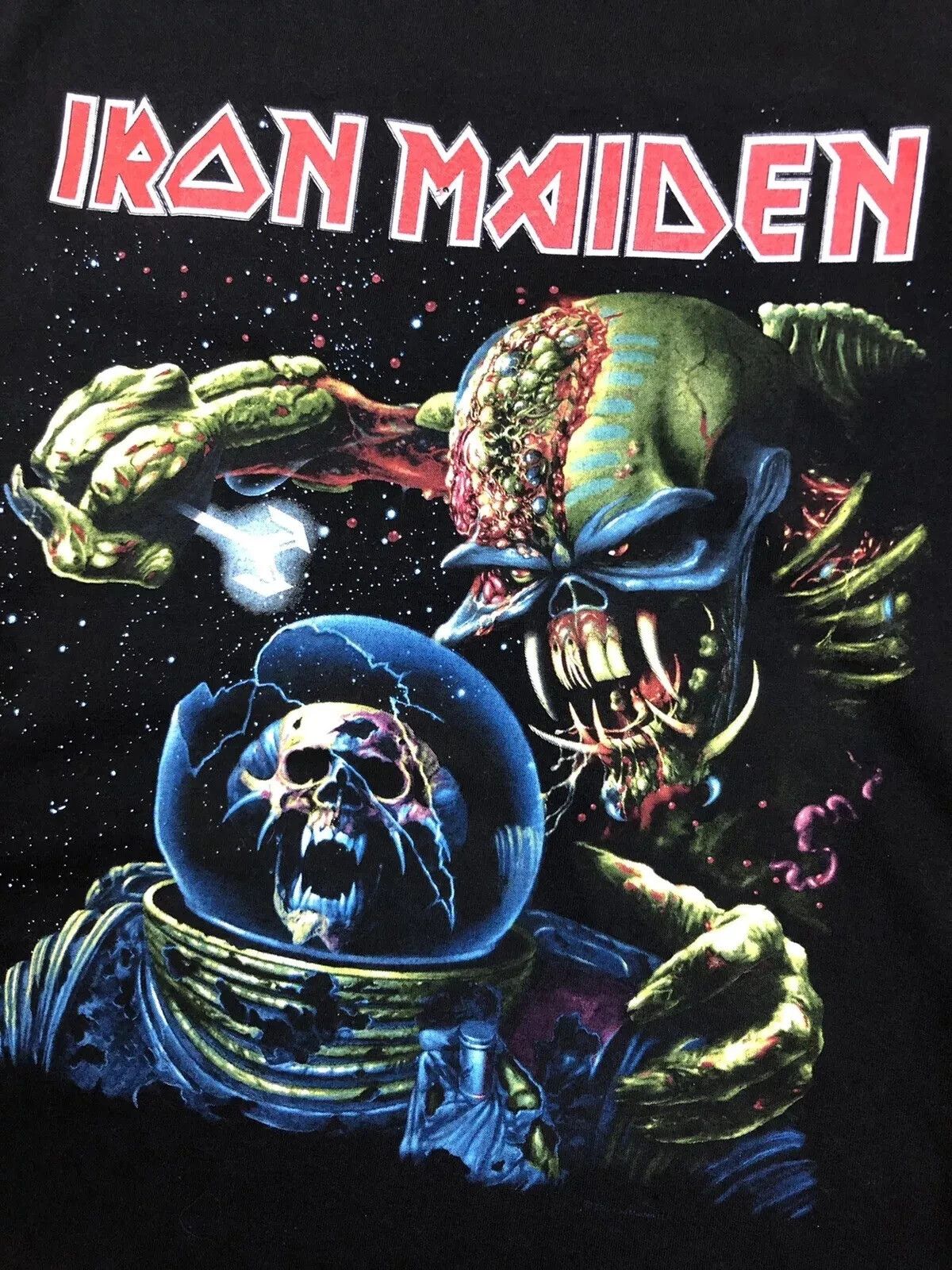 Fruit Of The Loom Iron Maiden 2010 Europe The Final Frontier Tour Shirt Size US M / EU 48-50 / 2 - 4 Thumbnail