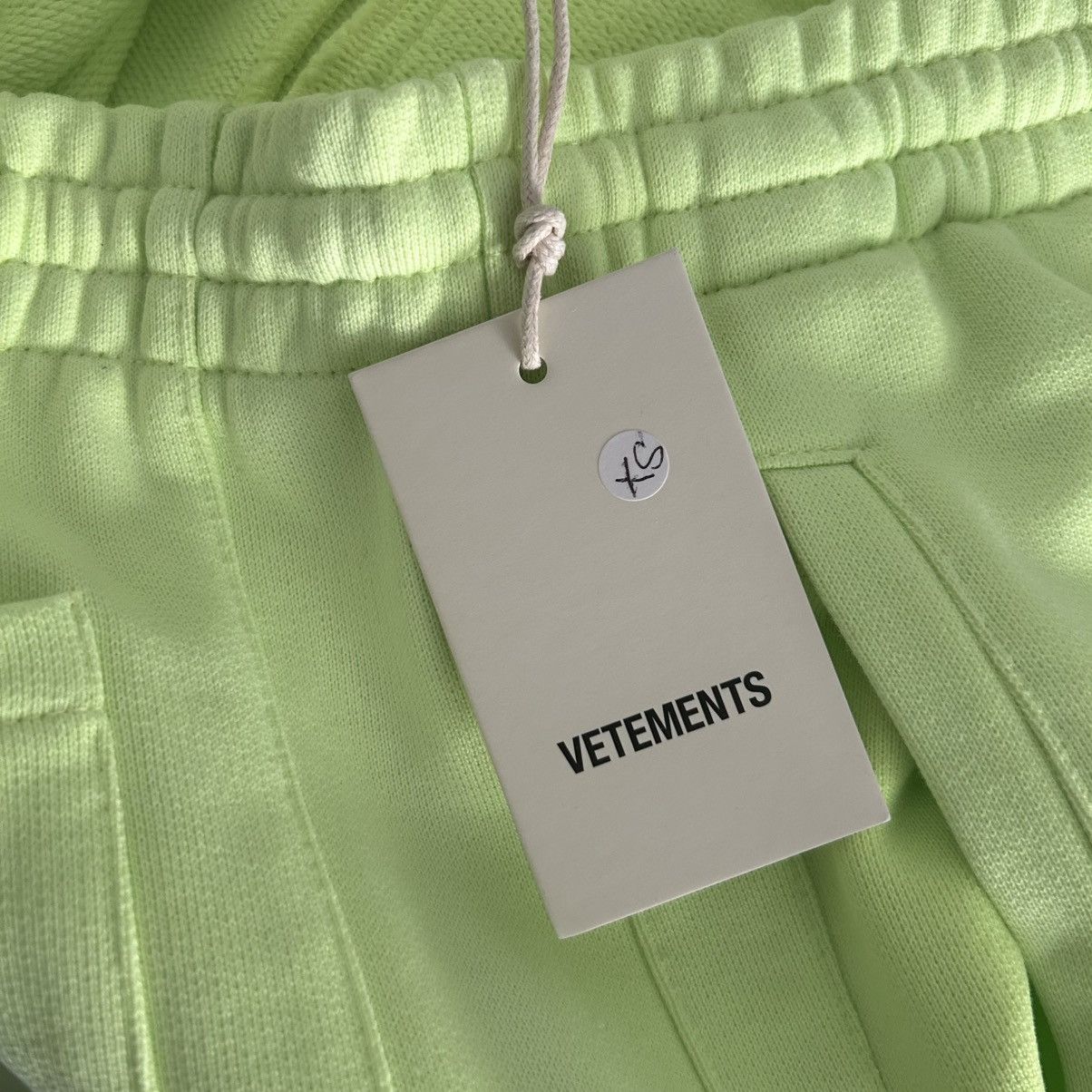 Vetements New Vetement Logo Straight Leg Sweatpants Size XS Size US 29 - 7 Thumbnail