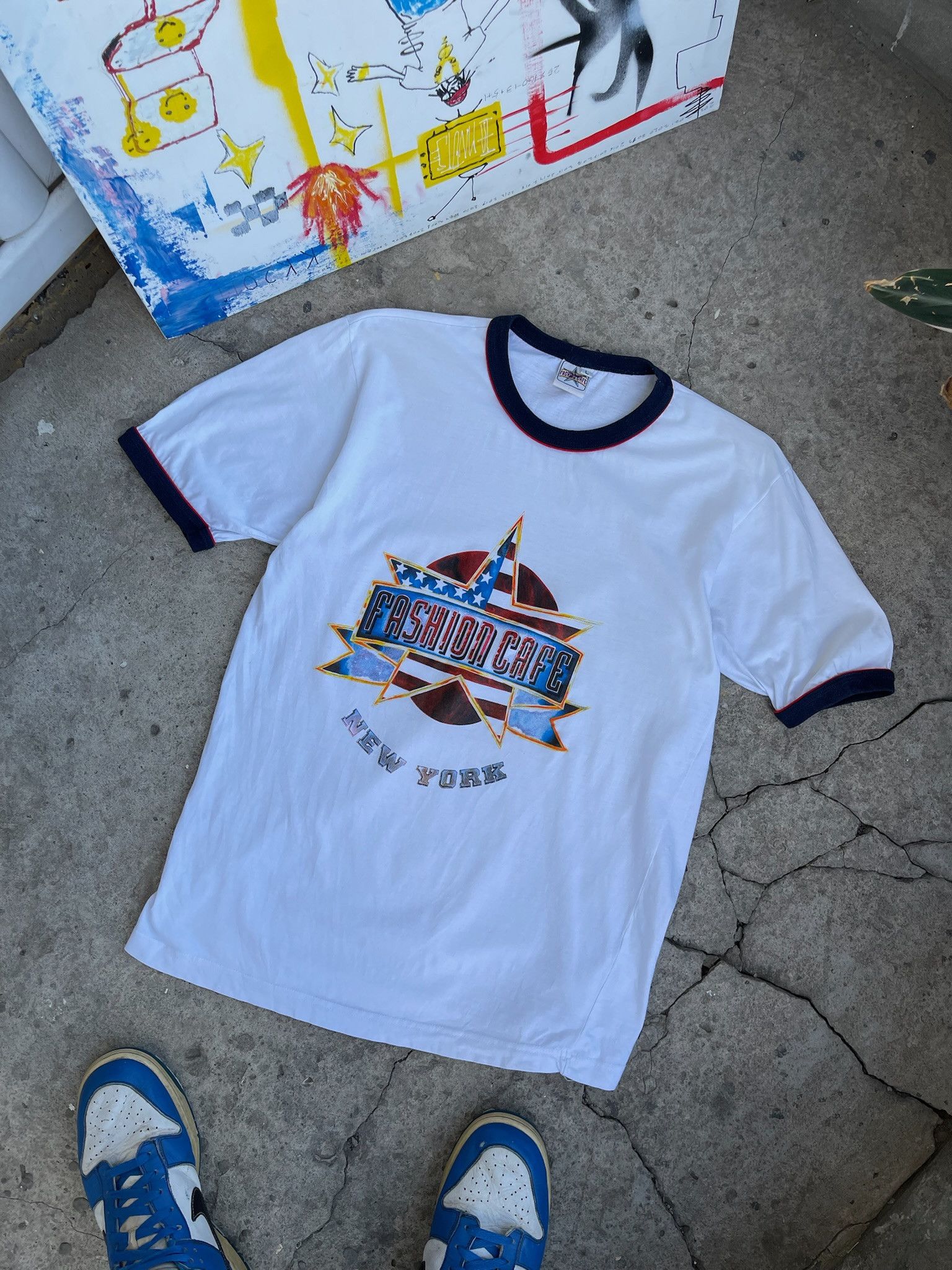 Round Two Fashion Cafe ‘90s T-Shirt vintage tee Size US M / EU 48-50 / 2 - 1 Thumbnail