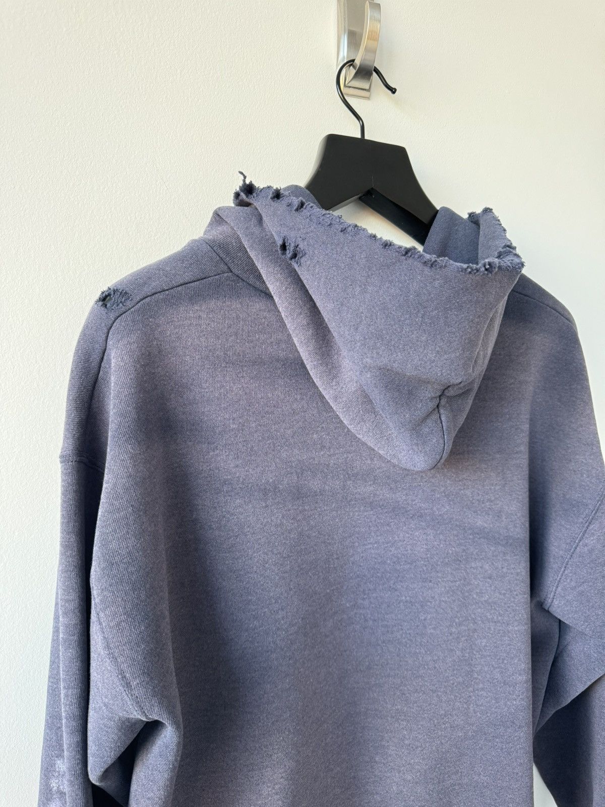 Vintage VINTAGE FADED THRASHED 90s NAVY PAINTER HOODIE Size US L / EU 52-54 / 3 - 15 Thumbnail