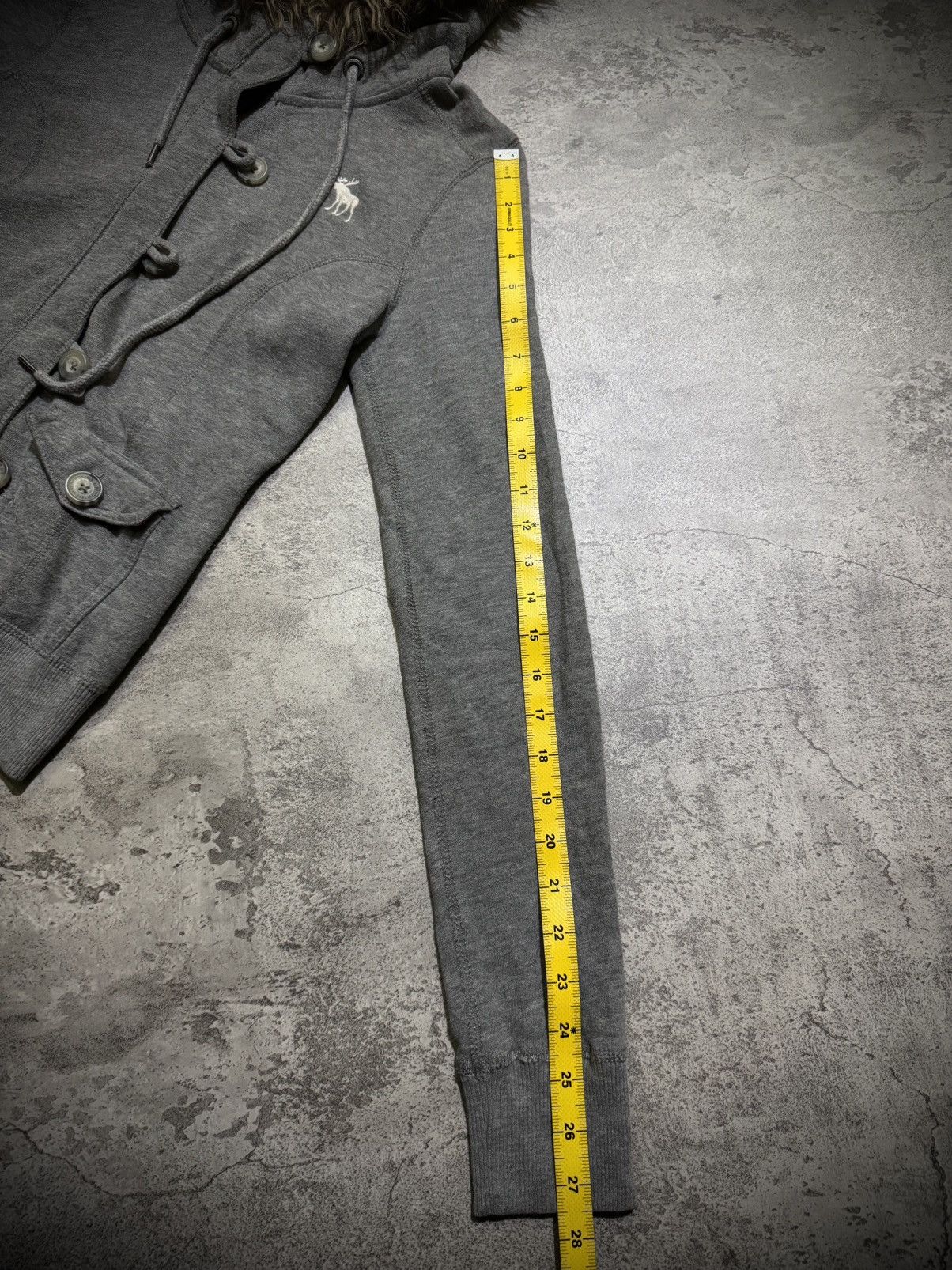 Abercrombie & Fitch Abercrombi & Fitch Ifsixwasnine Fur poem style Zip Hoodie Size US S / EU 44-46 / 1 - 11 Thumbnail
