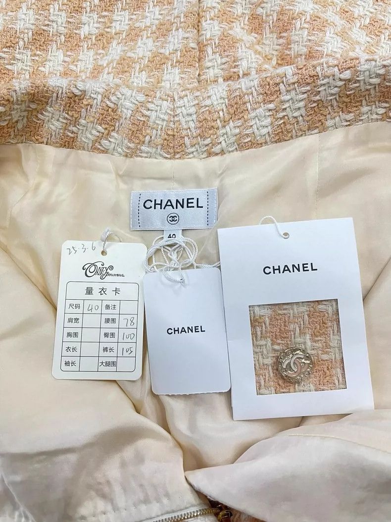 Chanel Chanel 23S spring and summer orange plaid tweed trousers Size 26" / US 2 / IT 38 - 6 Thumbnail