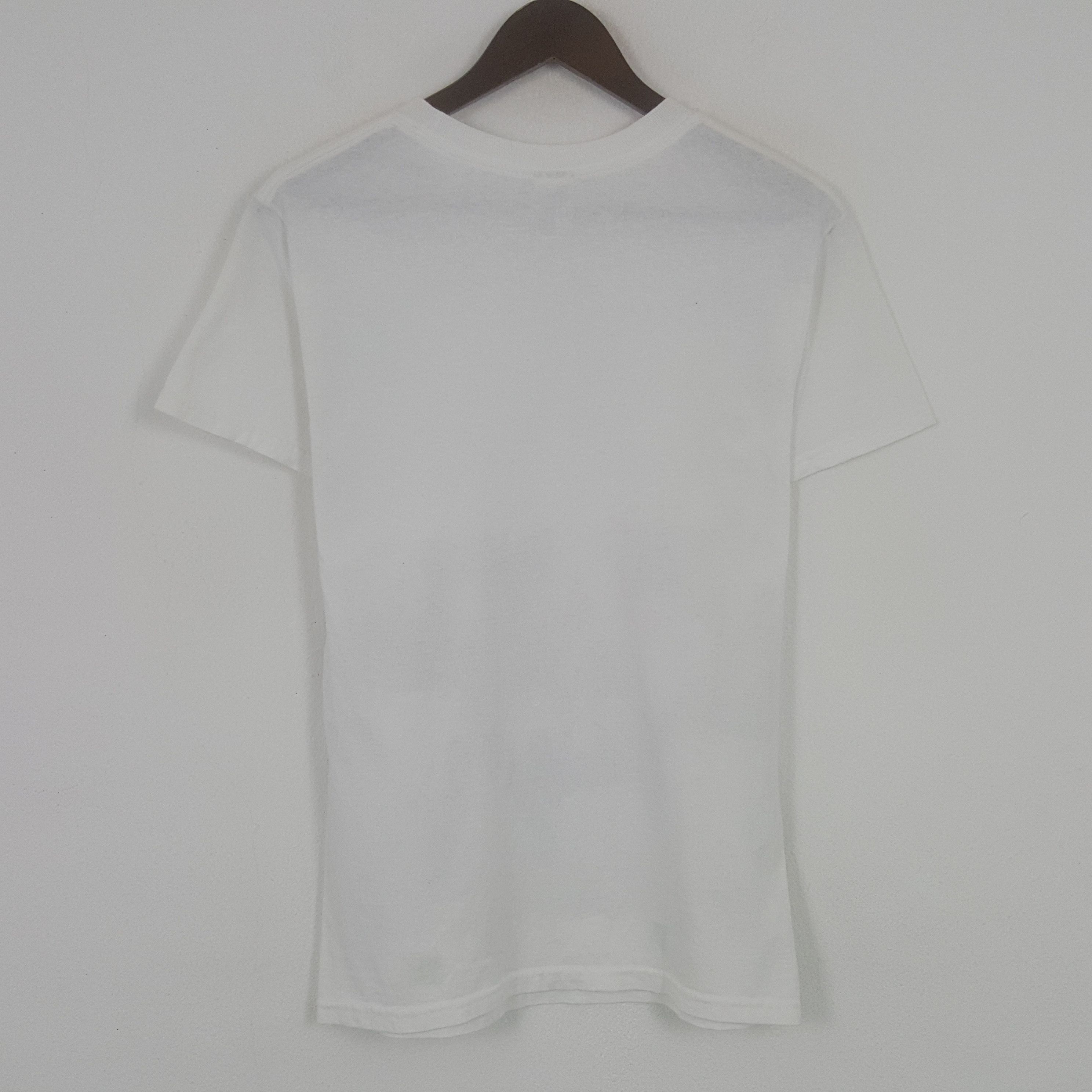 Band Tees × Vintage Vintage Red Hot Chili Peppers American Rock Band Tshirt Size US S / EU 44-46 / 1 - 3 Thumbnail