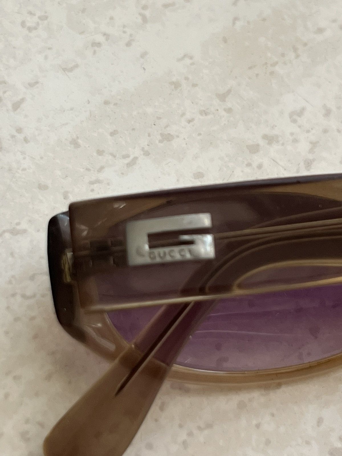 Gucci Vintage gucci two tone sunglasses Size ONE SIZE - 3 Thumbnail