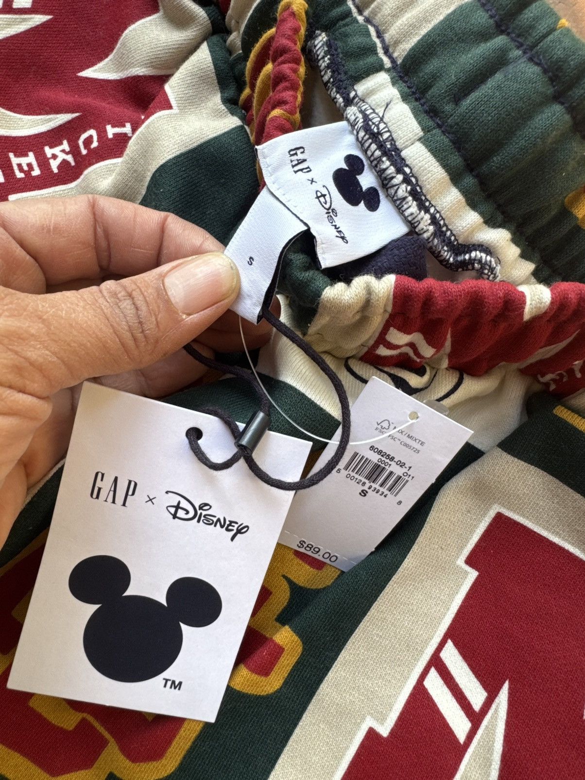 Gap NWT Gap x Disney Logo Baggy Sweatpants Size US 28 / EU 44 - 2 Thumbnail