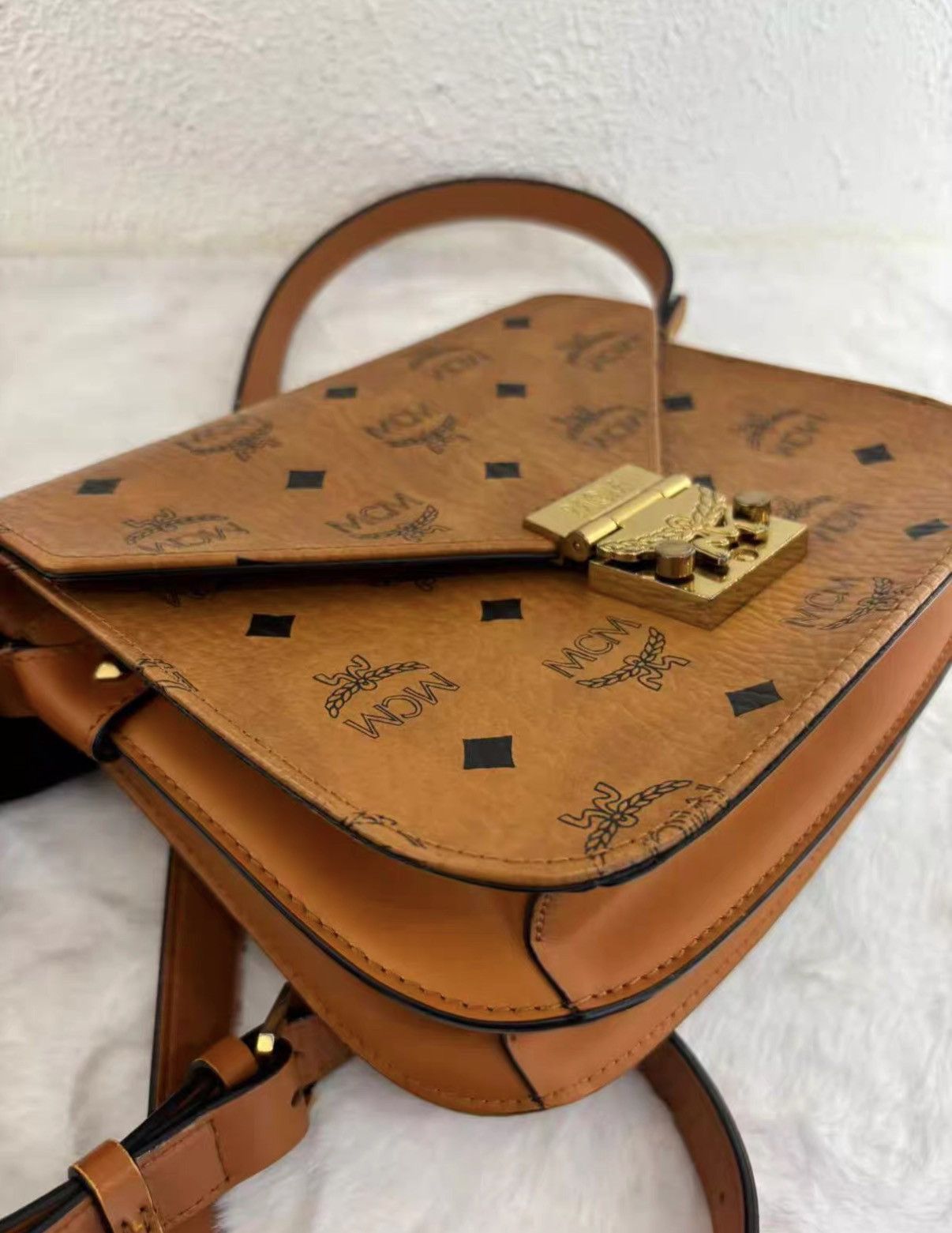 MCM MCM mini monogram saddle bag in cognac, classic design J38 Size ONE SIZE - 5 Thumbnail
