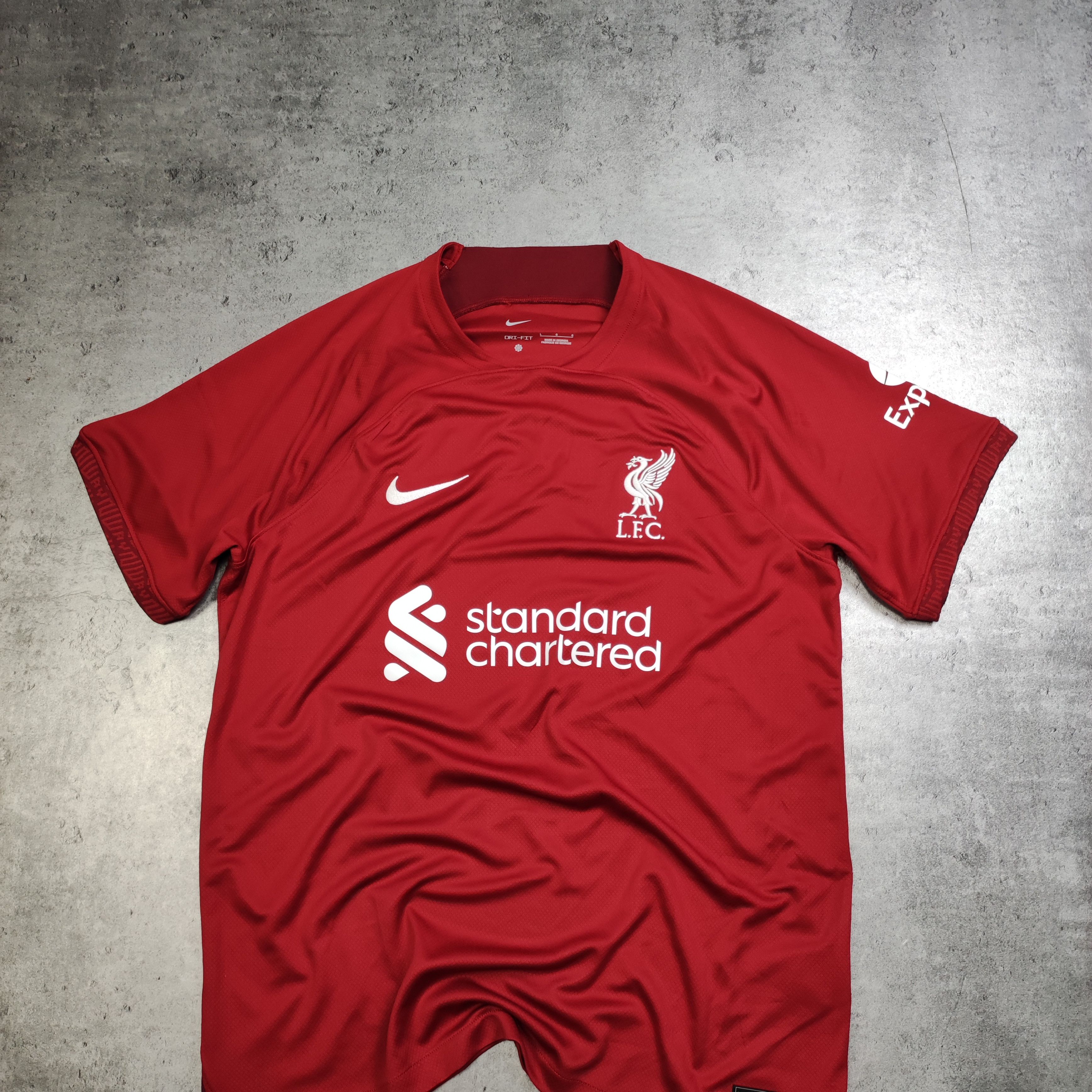 Nike RARE Liverpool FC Soccer Football Nike Home 2022 Jersey Size US L / EU 52-54 / 3 - 2 Thumbnail