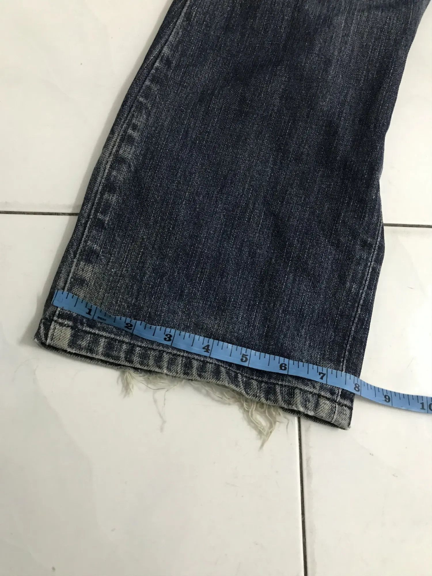 Uniqlo UNIQLO UJ indigo Distressed Denim Size US 32 / EU 48 - 8 Thumbnail