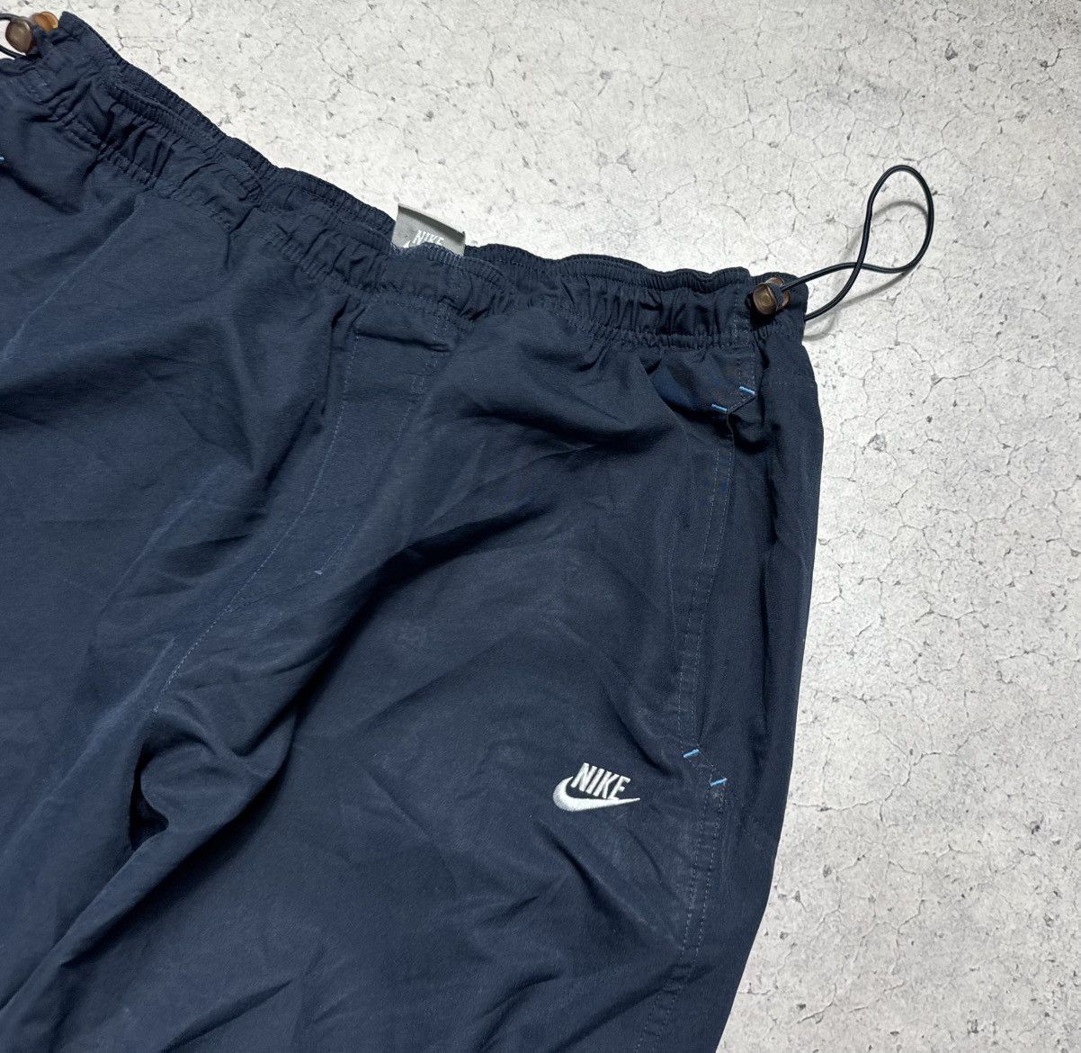 Nike Nike Vintage Nylon Baggy Track Pants Swoosh Drill Y2K Size US 34 / EU 50 - 3 Thumbnail