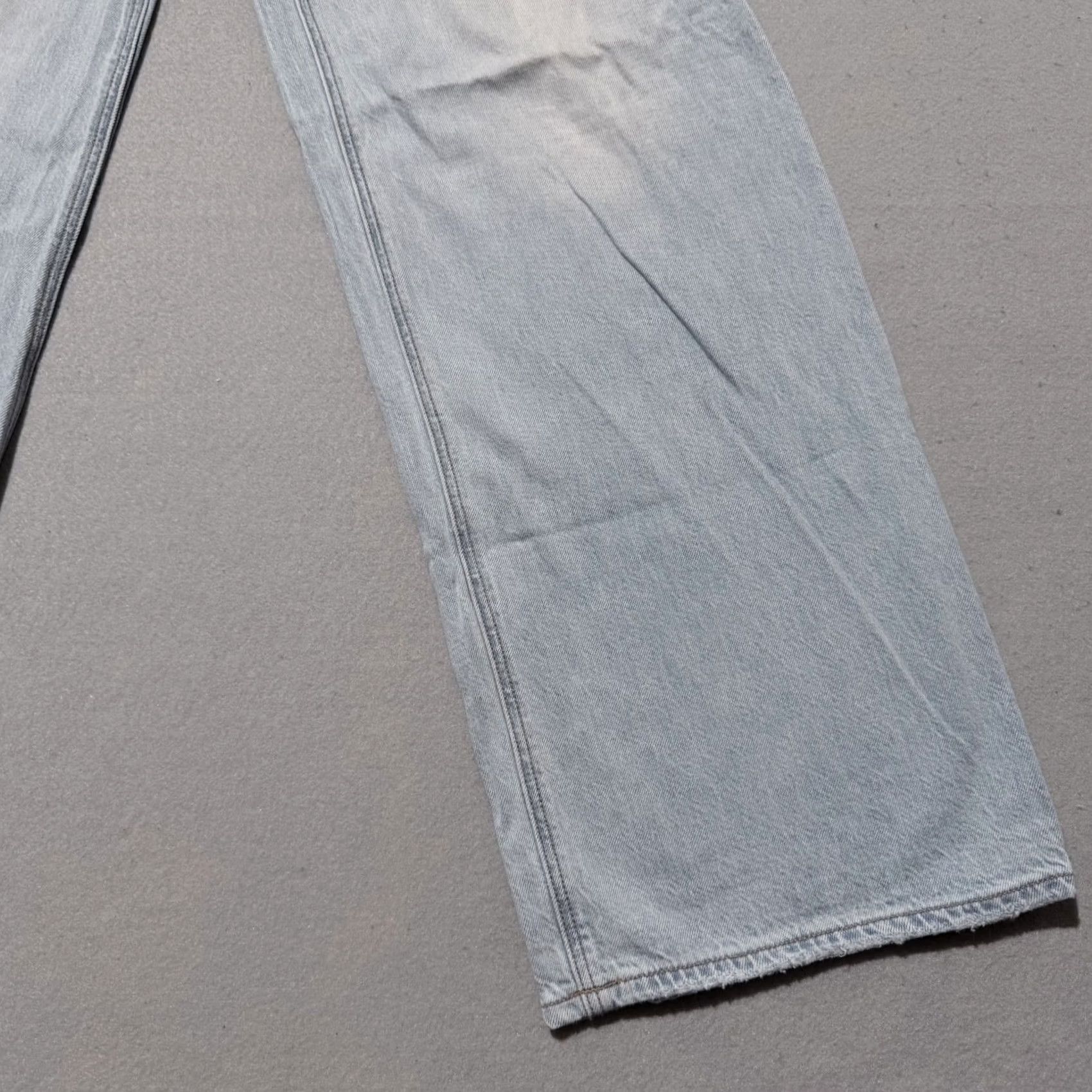 American Eagle Outfitters American Eagle Jeans Women Blue Denim Distressed Mid Rise Zip Fly Wide Leg 0 28 Inseam 29 Inseam 5-Pocket Design 90s Theme Vintage No Shirt Size 25" / US 0 / IT 36 - 6 Thumbnail