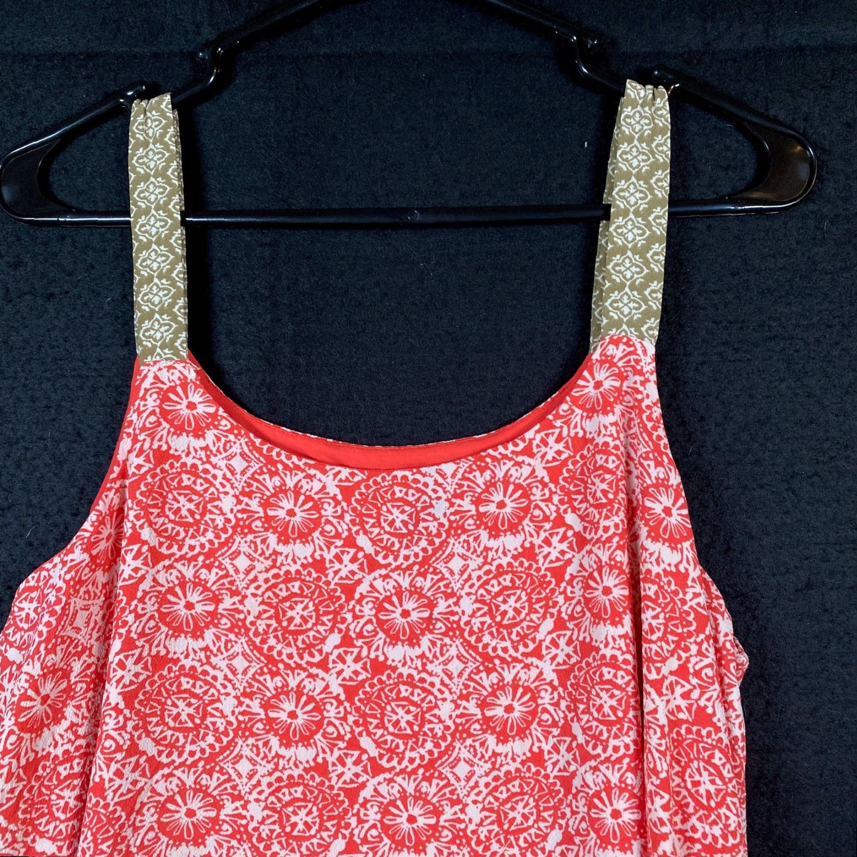 Vintage Cato Womens Blouse Pink White Floral Tank Top Asymmetrical Stretch Large Sleeveless Round Neck Summer Casual Workwear Size L / US 10 / IT 46 - 2 Thumbnail