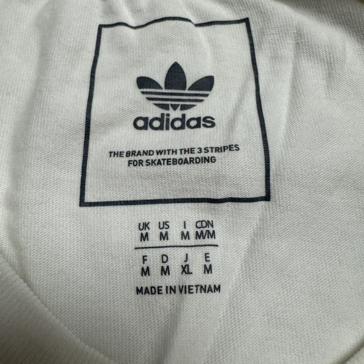 Adidas Rare Adidas x Liisa Chisholm Ramps Skateboarding T-Shirt Size US M / EU 48-50 / 2 - 3 Thumbnail