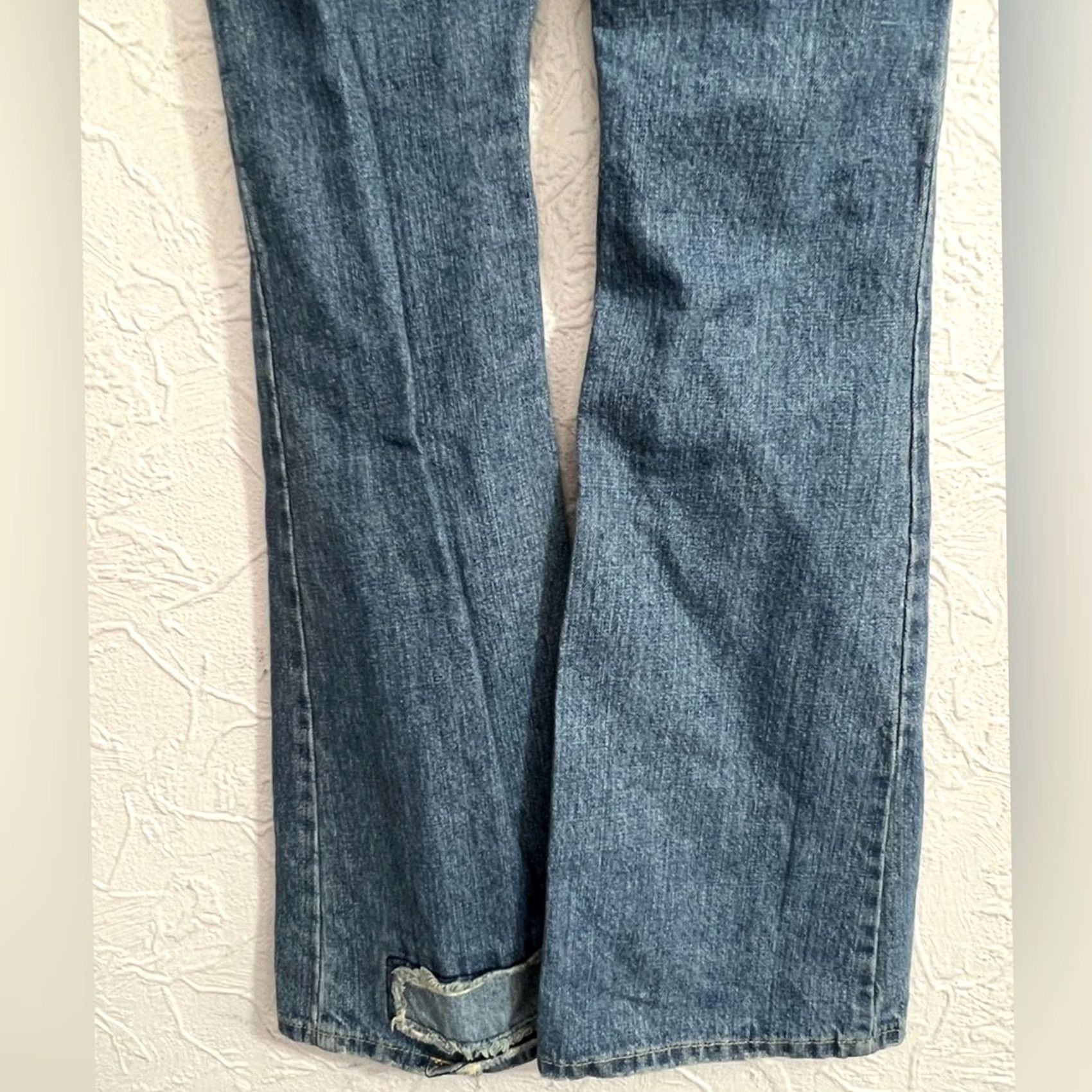 True Religion VINTAGE True Religion Jeans Flared Patchwork Y2k Low 28X32 26 BLUE Women Womens Jeans Flare 90s Size 26" / US 2 / IT 38 - 6 Thumbnail