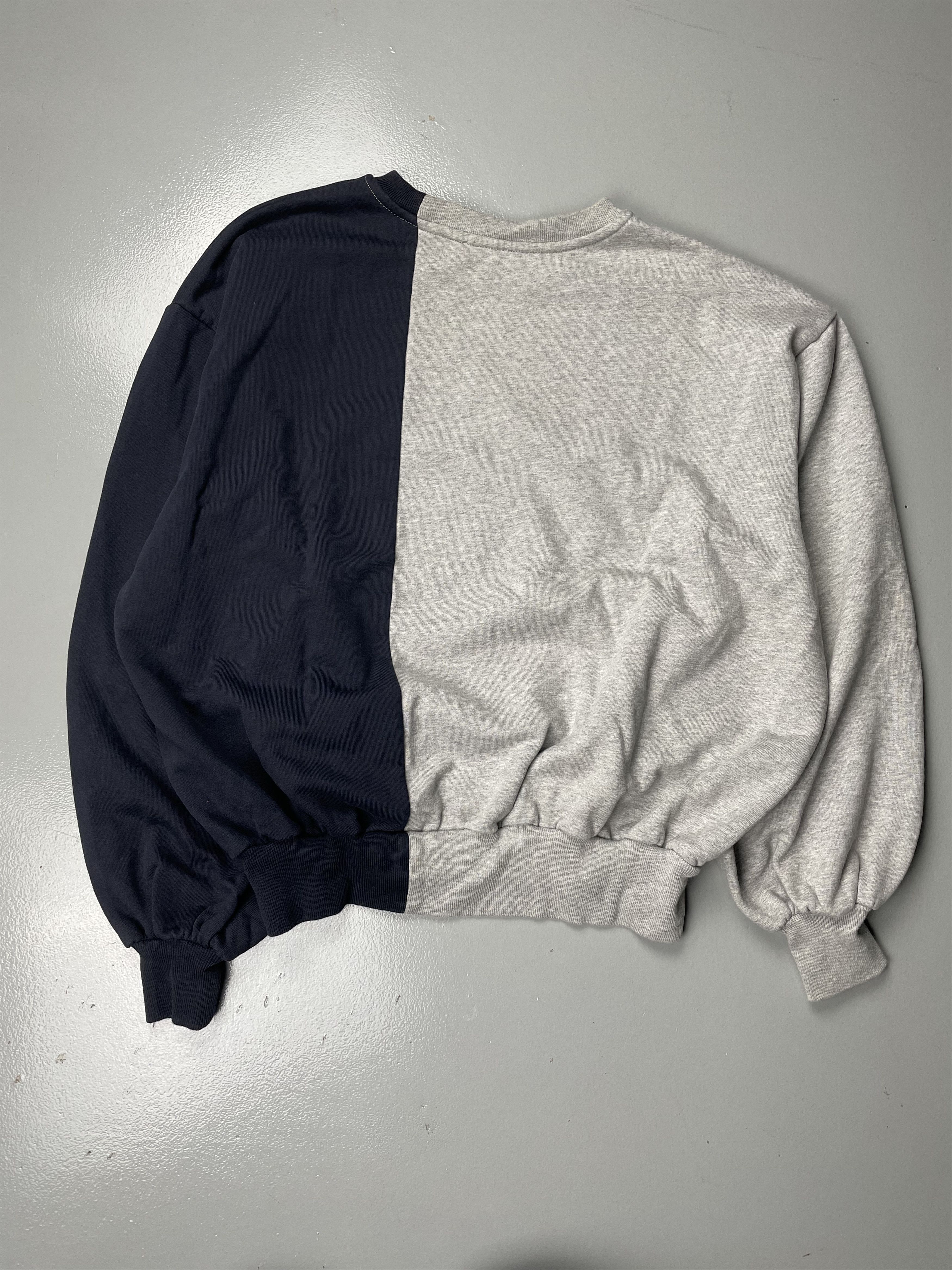 Gosha Rubchinskiy Gosha Rubchinskiy S/S 2018 split crewneck - size XS Size US XS / EU 42 / 0 - 10 Thumbnail