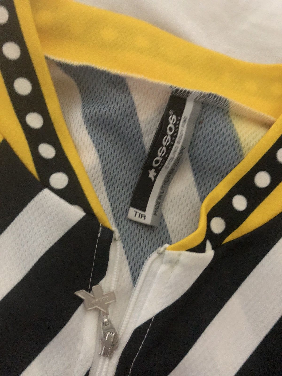 Formula 1 × Vintage Renault Alonso Formula 1 cycle bib polo jersey Size US XL / EU 56 / 4 - 5 Thumbnail