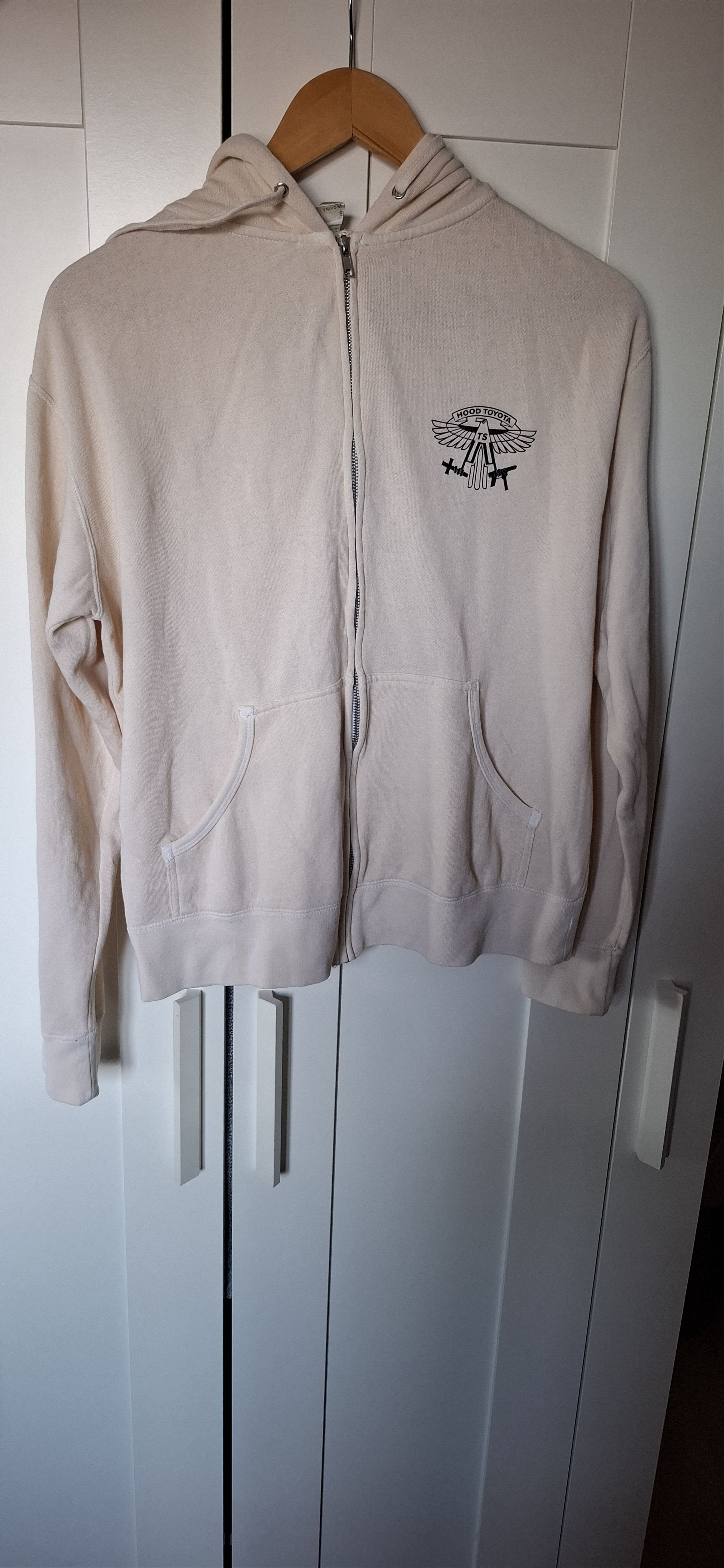 TRAVIS SCOTT HOOD TOYOTA ZIP-UP HOODIE
