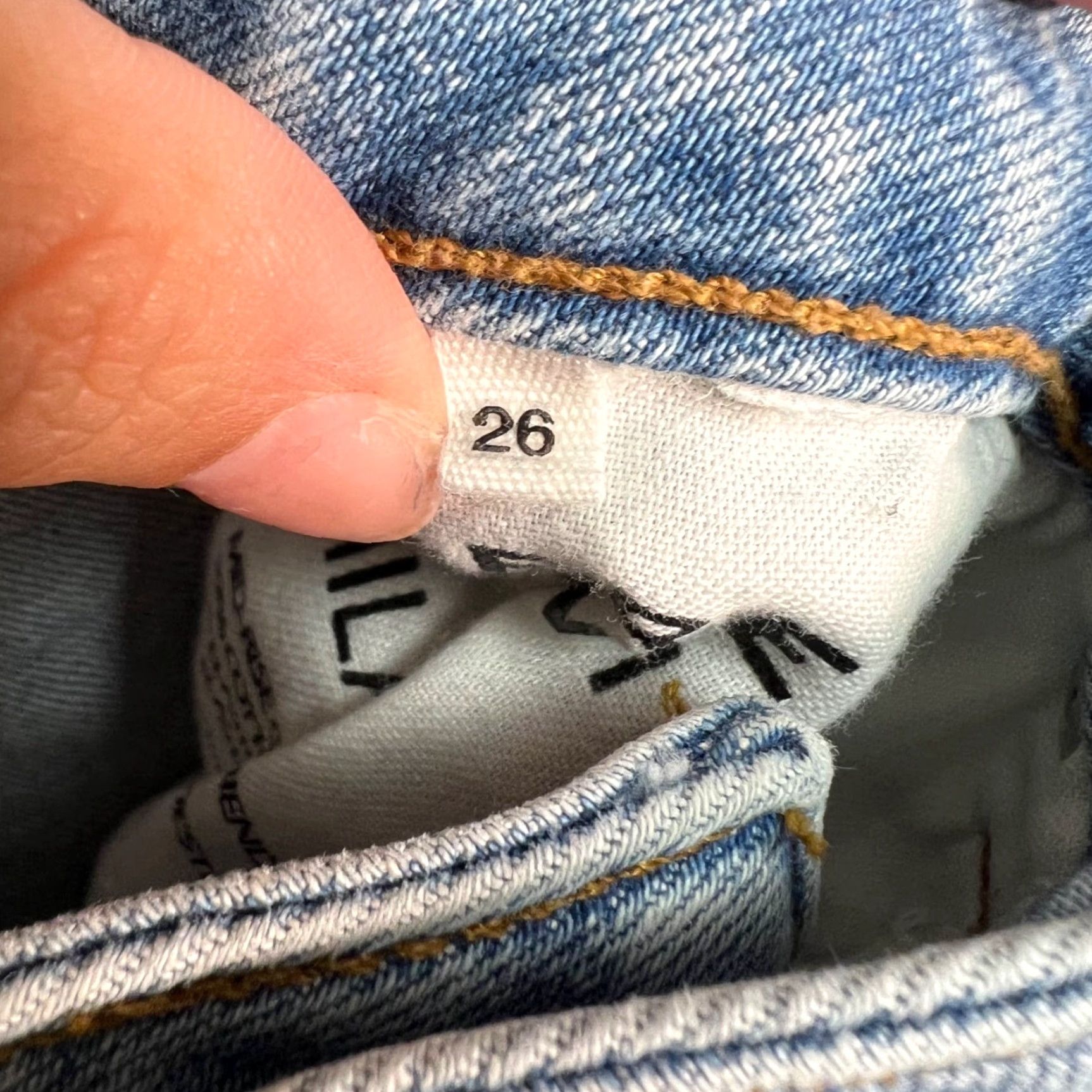 Vintage Derek Lam Womens Jeans Size 26 Tapered Leg Frayed Hem Blue Denim Size 26" / US 2 / IT 38 - 5 Thumbnail
