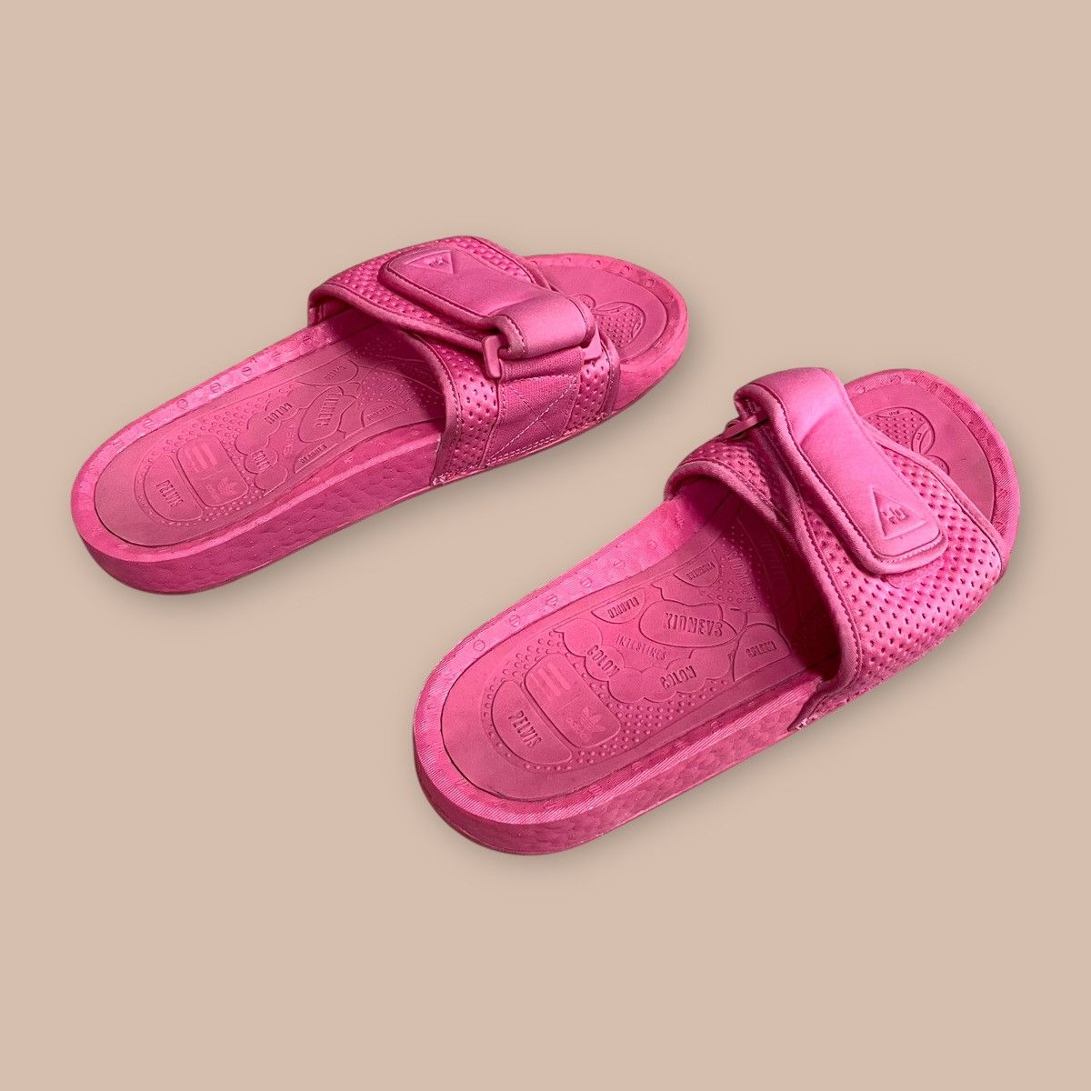 Adidas × Pharrell Adidas Pharrell Williams Pink Chancletas HU Slides Size US 6 / EU 39 - 5 Thumbnail