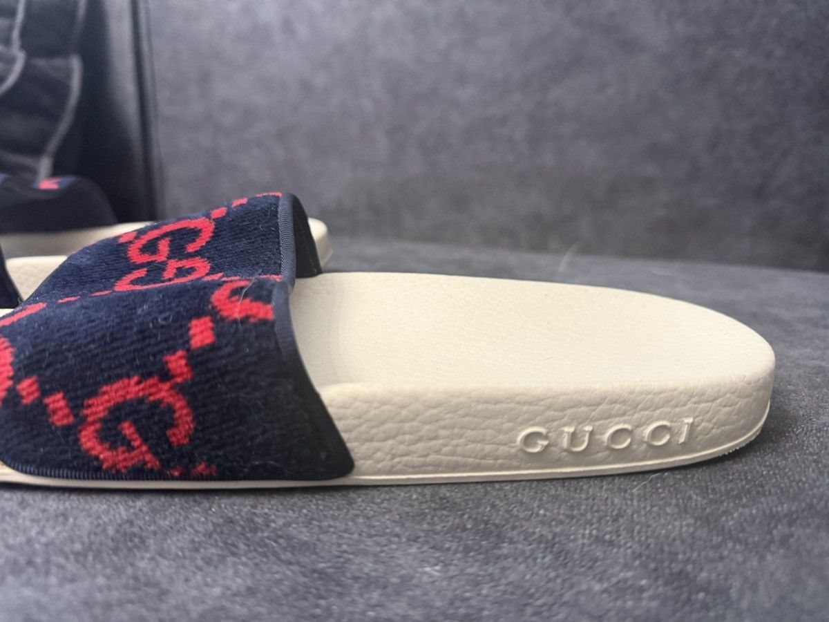 Gucci women’s GG Logo Velvet Monogram Slide Size EU 38 US 8