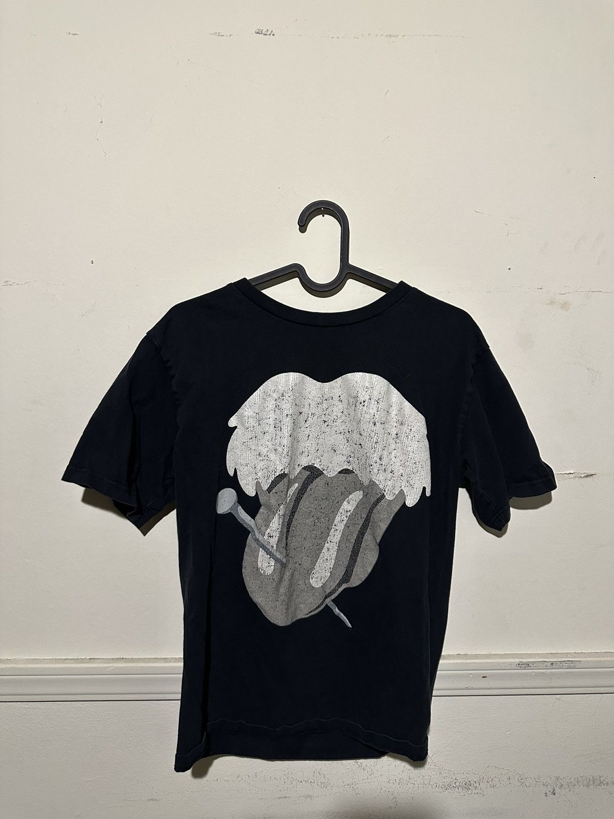 Image of Number N Ine Number (N)Ine Rolling Stones Einstein Grey Tongue in Black, Men's (Size XS)