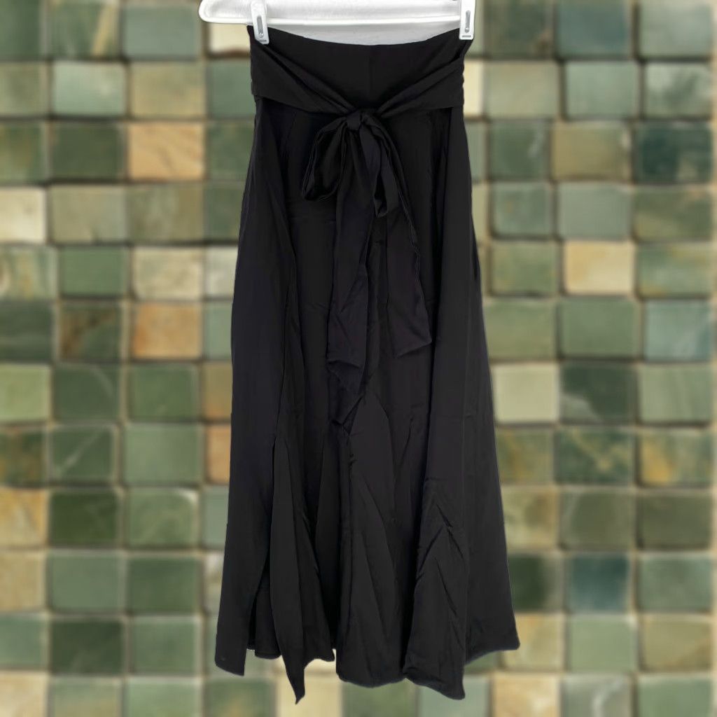 Vintage Calvin & Sally High Waist Long Black Tie Waist Skirt Small NWT Dress Length Long Sleeveless/Skirt Casual Party/Cocktail Women XS? Size 28" / US 6 / IT 42 - 1 Thumbnail
