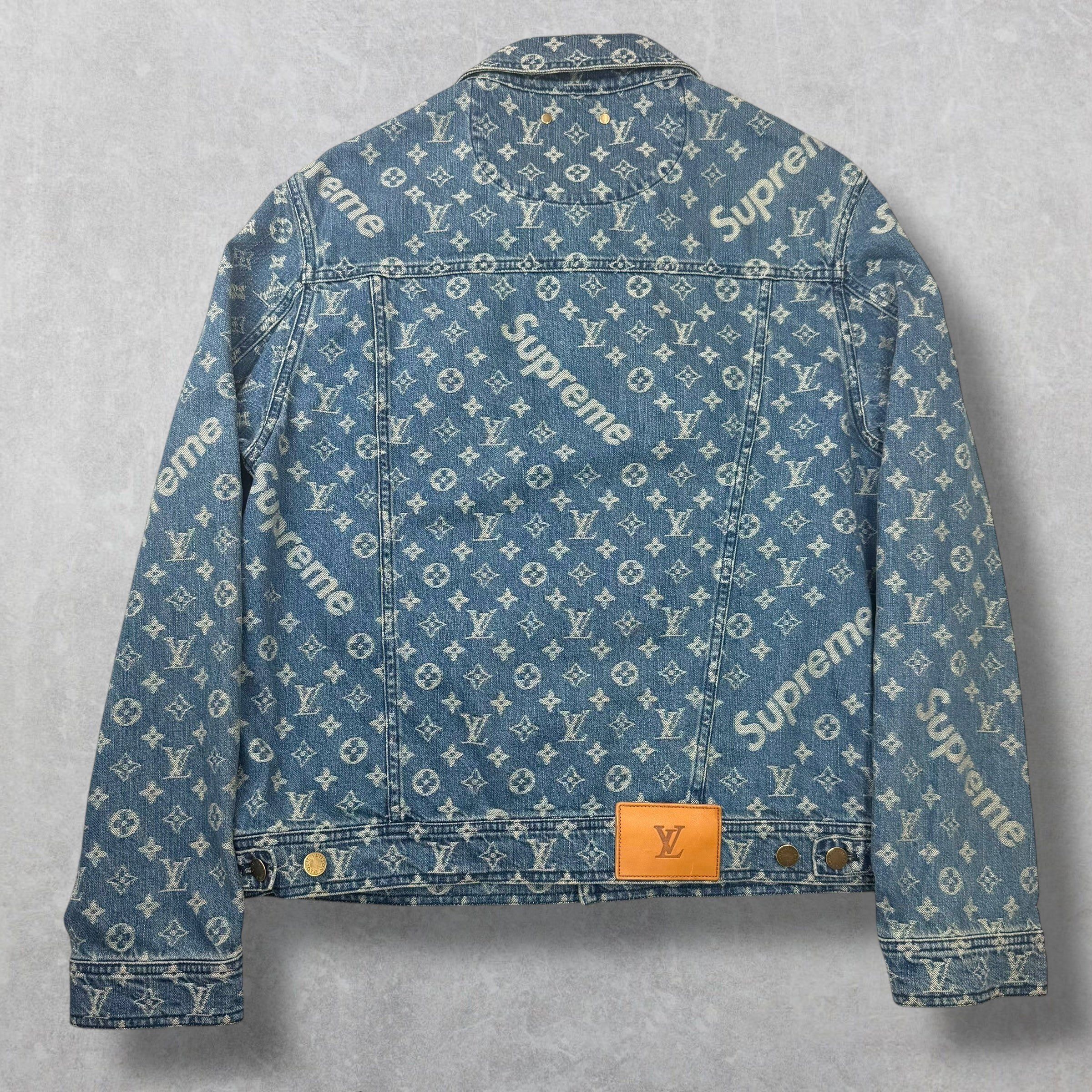 Louis Vuitton Louis Vuitton x Supreme Monogram Denim Jacket 52 (L) Size US L / EU 52-54 / 3 - 2 Thumbnail