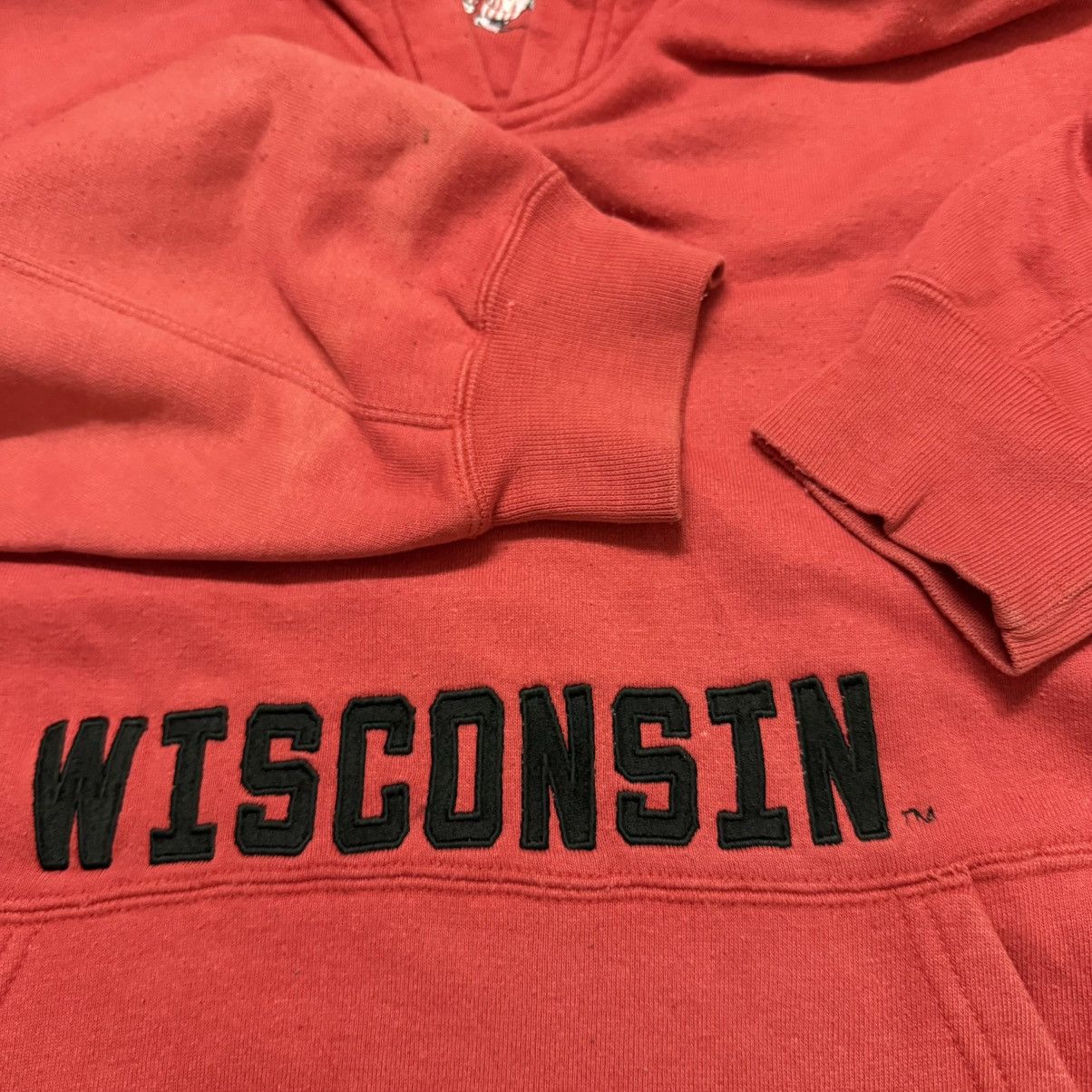 Vintage Vintage 90s Wisconsin Hoodie Pullover Spellout Size US XL / EU 56 / 4 - 5 Thumbnail