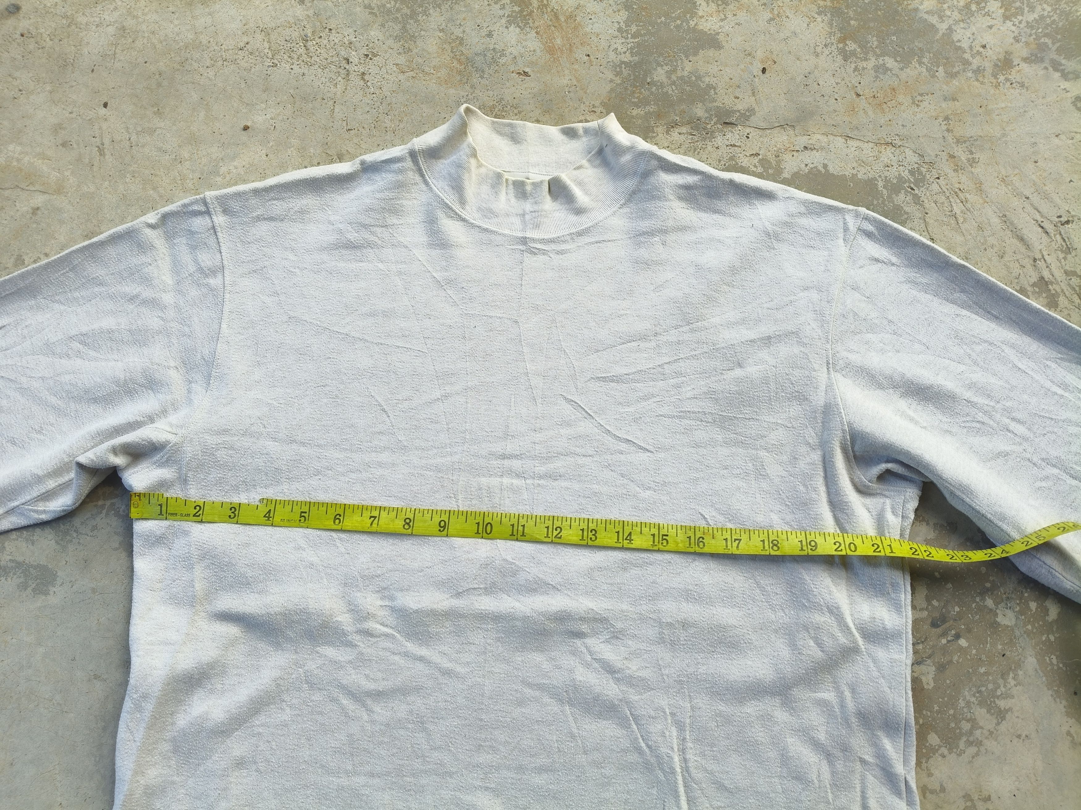 Lemaire × Uniqlo Uniqlo Lemaire Round Neck Size L / US 10 / IT 46 - 9 Thumbnail
