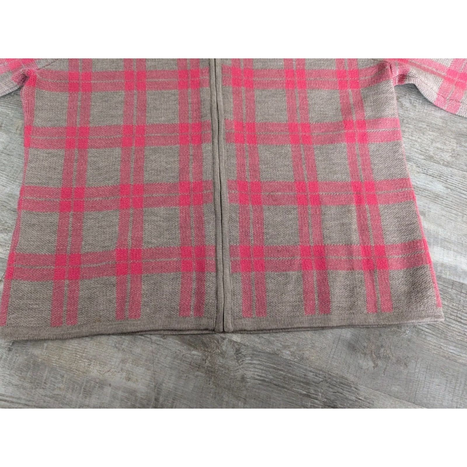 Pendleton VINTAGE Pendleton Merino Wool Full Zip Sweater M Gray Pink Plaid Classic Womens Size M / US 6-8 / IT 42-44 - 5 Thumbnail