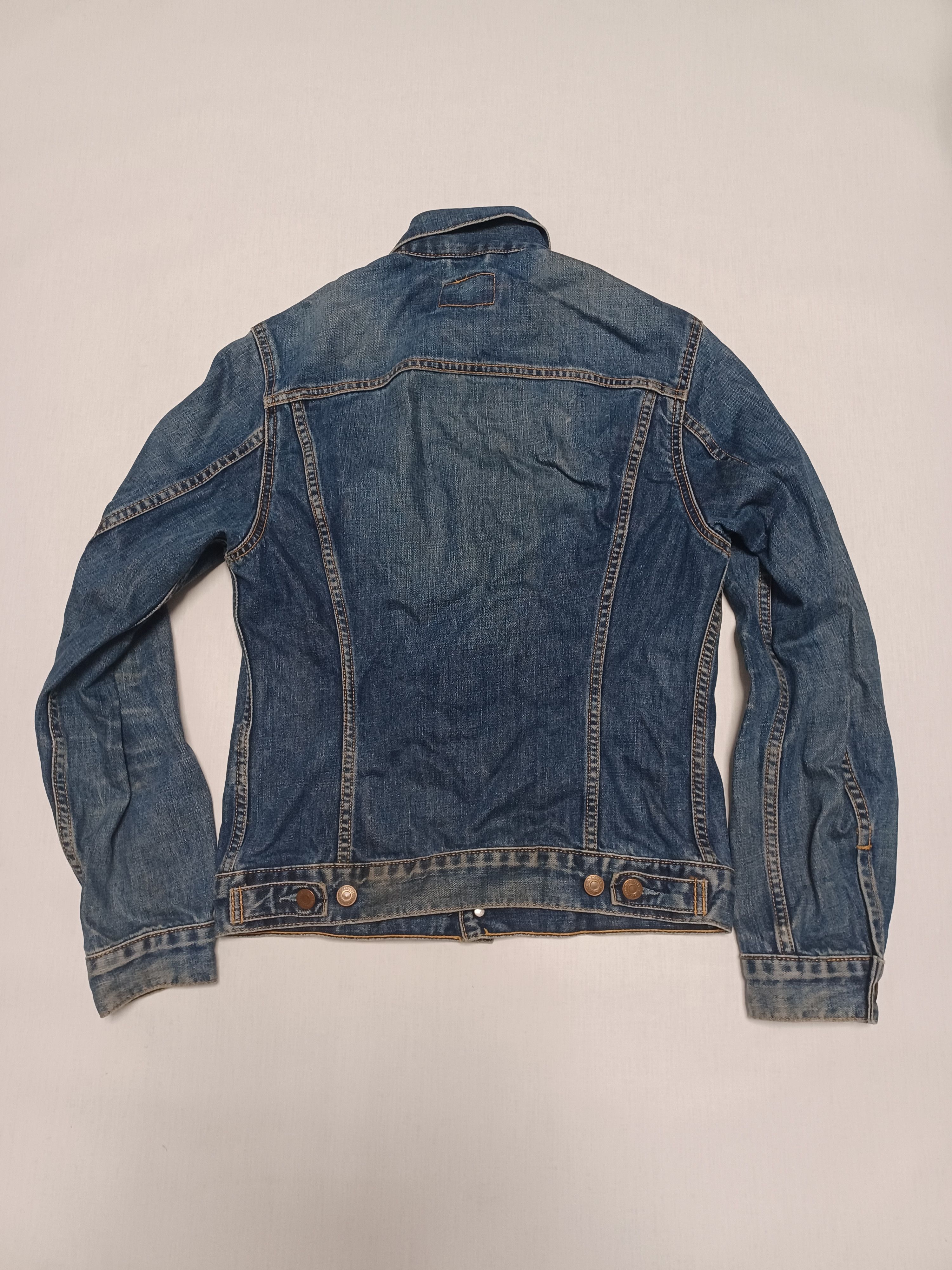 Levi's Vintage Clothing LEVI 90S MADE IN USA VINTAGE DISTRESSED LADY`S DENIM JACKET Size M / US 6-8 / IT 42-44 - 2 Thumbnail