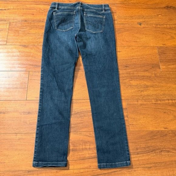 White House Black Market WHITE HOUSE BLACK MARKET SLIM LEG SZ 4R Size 27" / US 4 / IT 40 - 1 Thumbnail