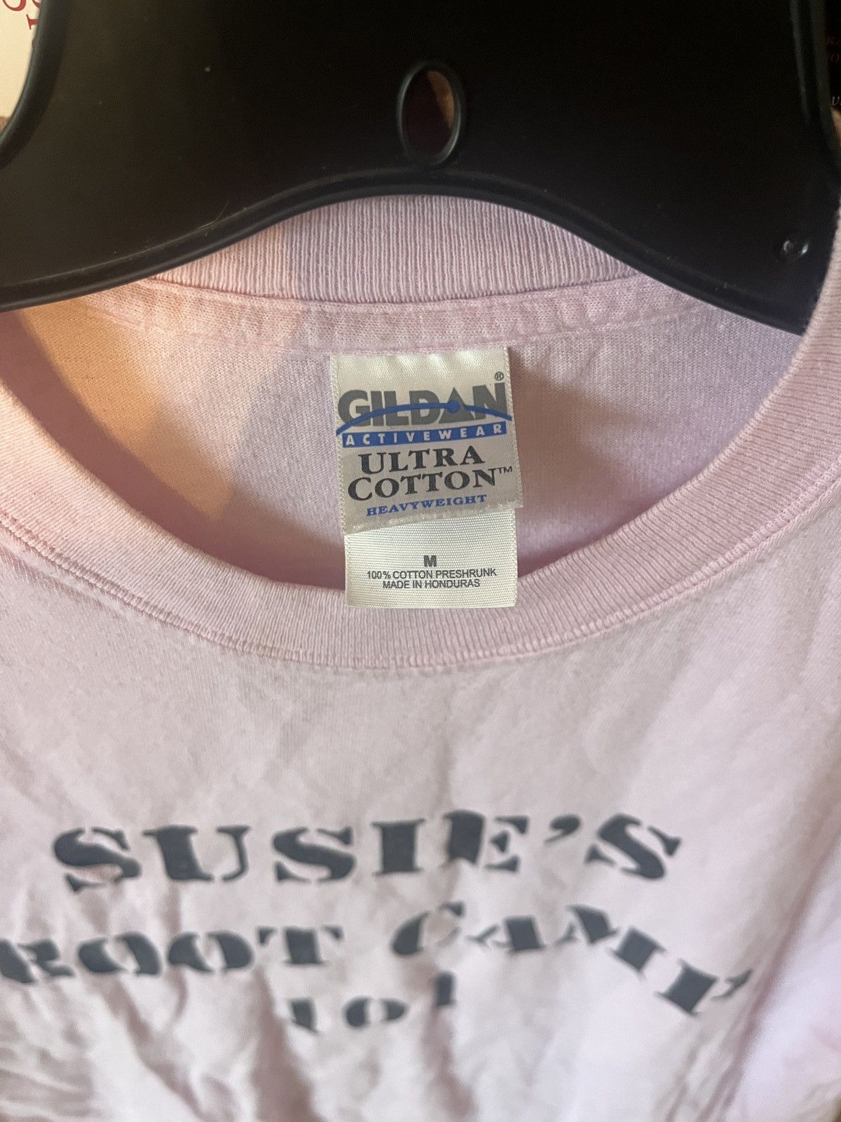 Gildan × Vintage Vintage Susie’s Boot Camp 101 T Shirt size medium Size US M / EU 48-50 / 2 - 3 Thumbnail