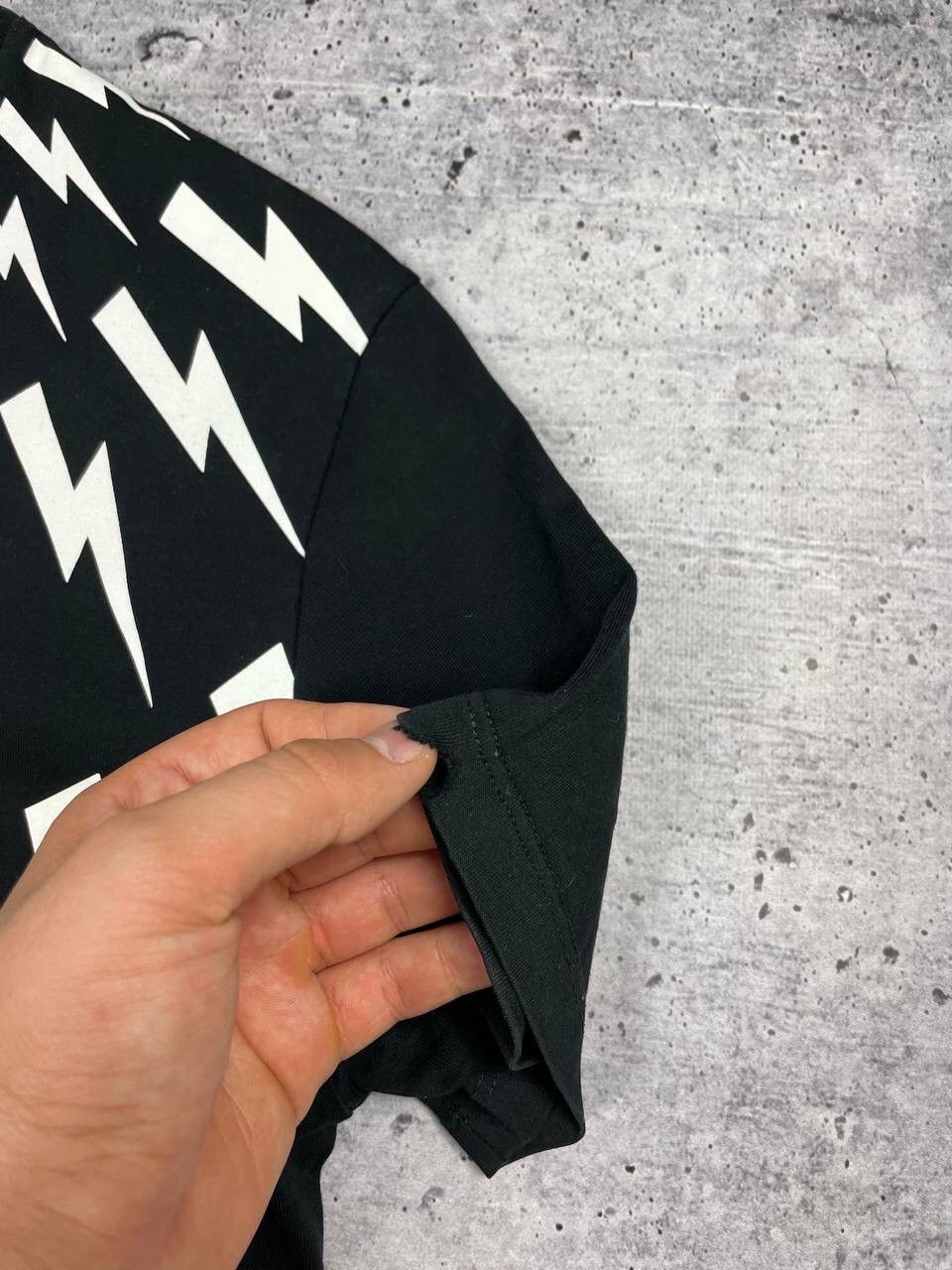 Neil Barrett Vintage Neil Barrett Black Slim Fit Big Logo Shirt Tee Y2K Size US S / EU 44-46 / 1 - 9 Thumbnail