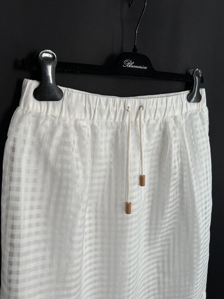 Fabiana Filippi Fabiana Filippi Skirt Cotton/Silk White Size M Size 30" / US 8 / IT 44 - 8 Thumbnail