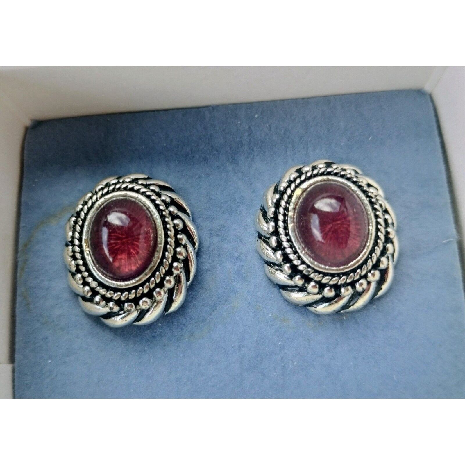 Vintage Avon Vintage Necklace Earrings Set Bold Amethyst Button Silv Size ONE SIZE - 10 Thumbnail