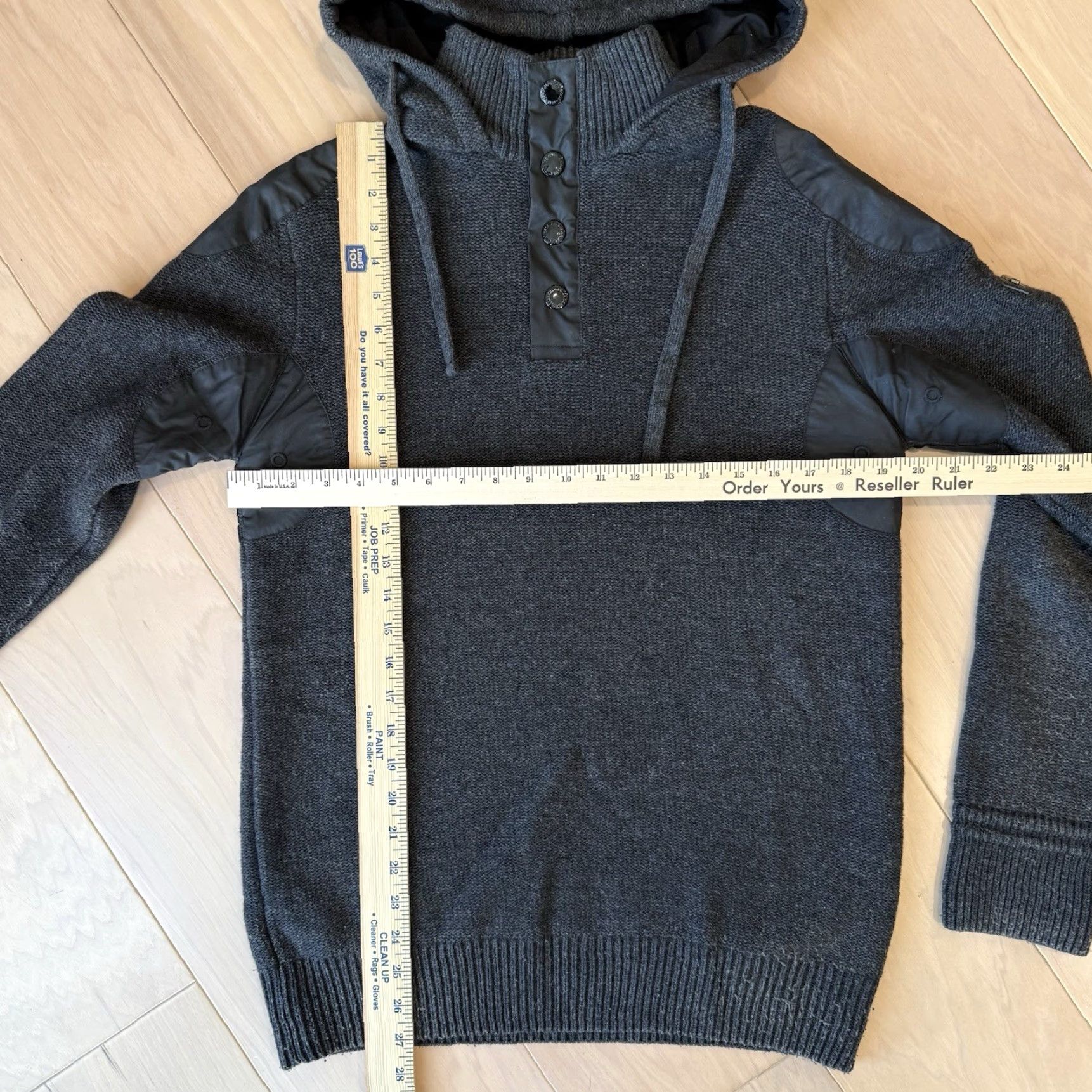 Barbour Barbour Wool Sweater Small Dark Gray Hooded Pullover Casual Workwear Mens Knit Logo 90s Vintage not required Size US S / EU 44-46 / 1 - 3 Thumbnail