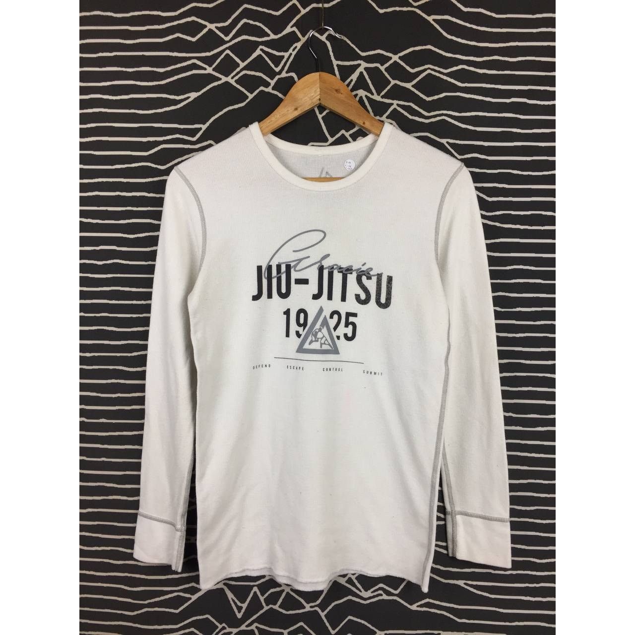 Vintage Gracie Brand Academy Jiu Jitsu Logo Waffle Longsleeve Tee Size US S / EU 44-46 / 1 - 1 Thumbnail