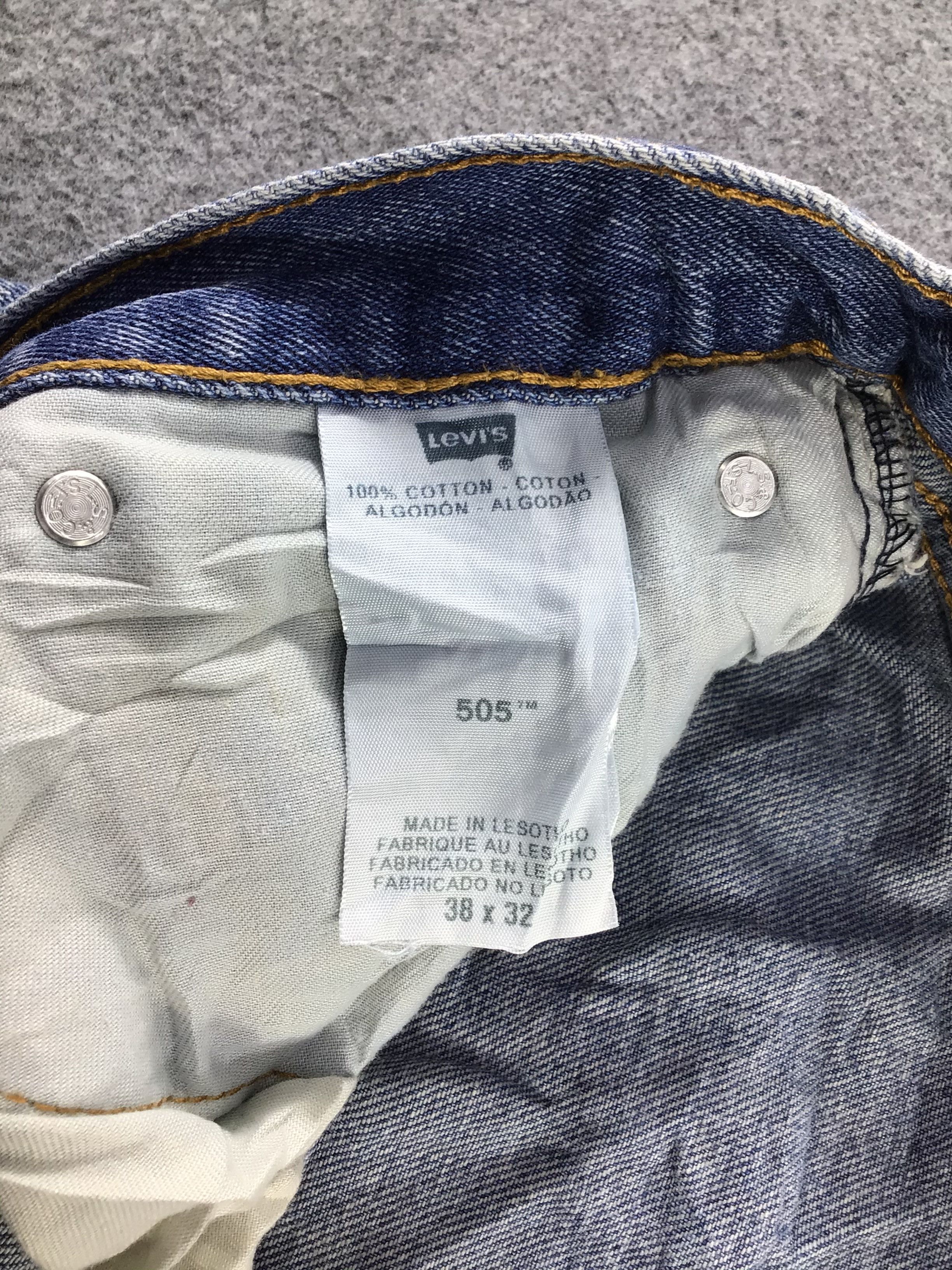 Vintage Levis 505 Jeans-JM247