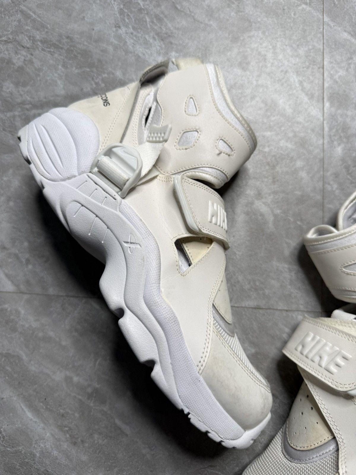 Comme des Garcons Nike Air Carnivore CDG Size US 8 / EU 41 - 3 Thumbnail