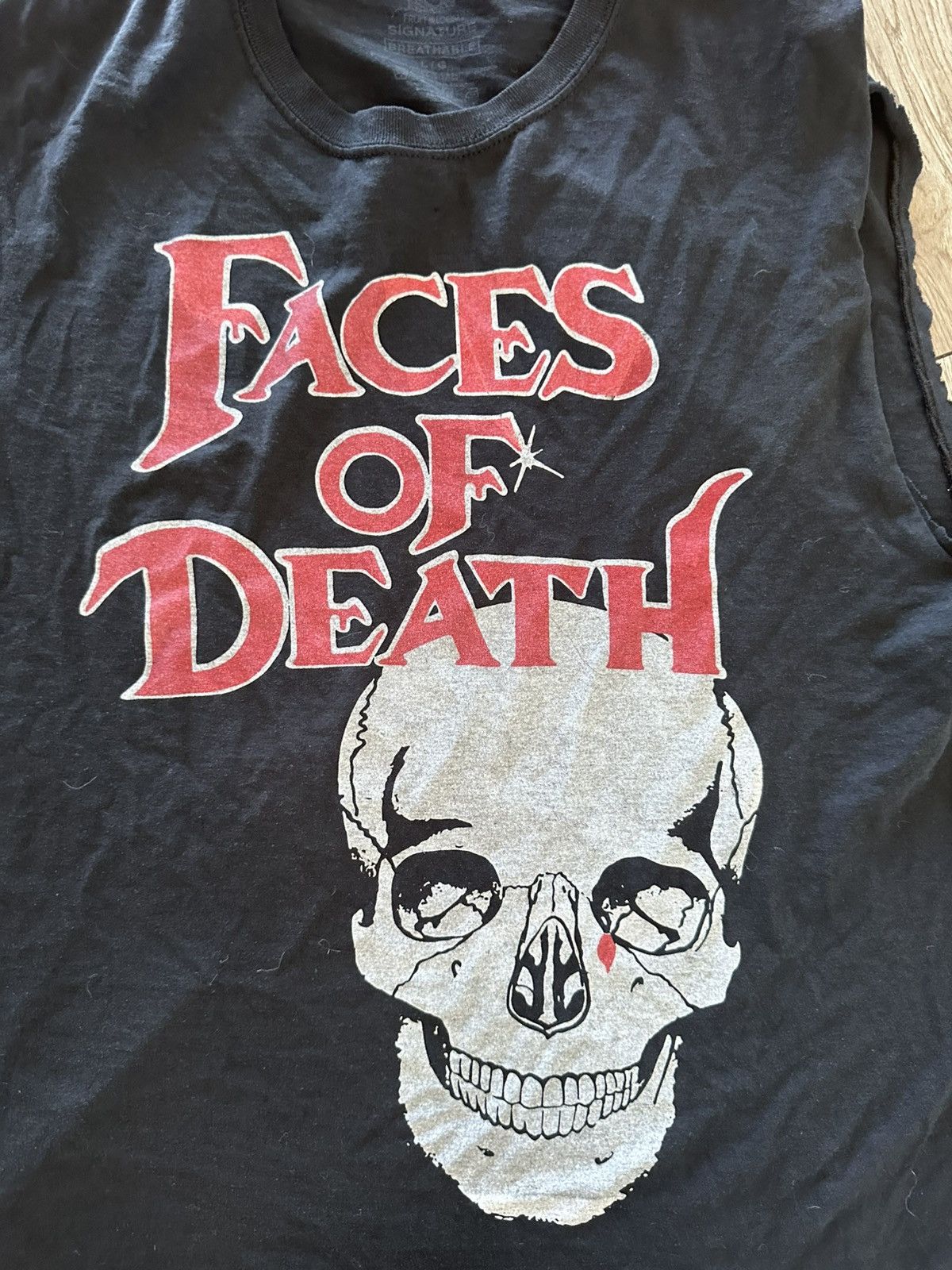 Vintage FACES OF DEATH SHORT SLEEVE SIZE L Size US L / EU 52-54 / 3 - 2 Thumbnail