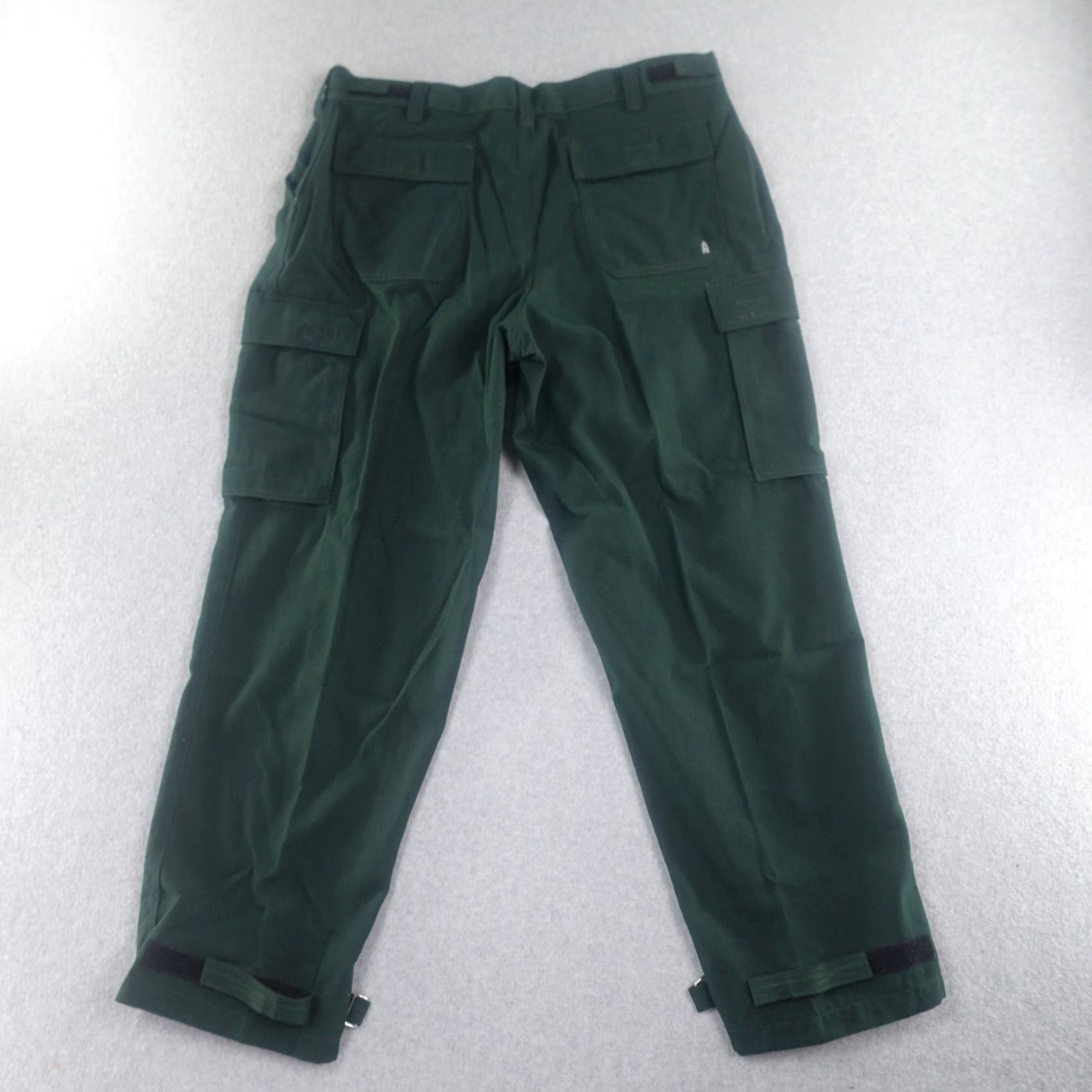 Vintage TRUE NORTH Pants 42x32 Green Cargo Pocket Adjustable Waist Inseam 32 Cotton Men's Pants Size US 42 / EU 58 - 2 Thumbnail