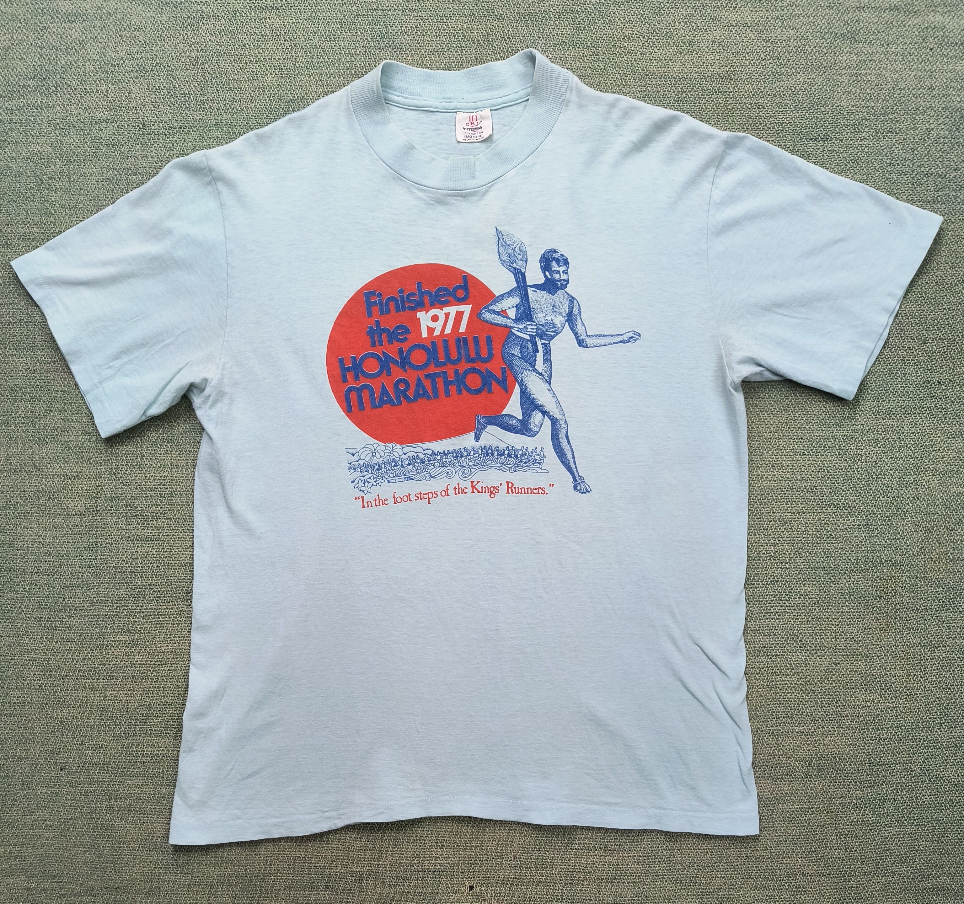 Nike Vintage Nike finished the 1977 Honolulu Marathon tee Size US L / EU 52-54 / 3 - 2 Thumbnail