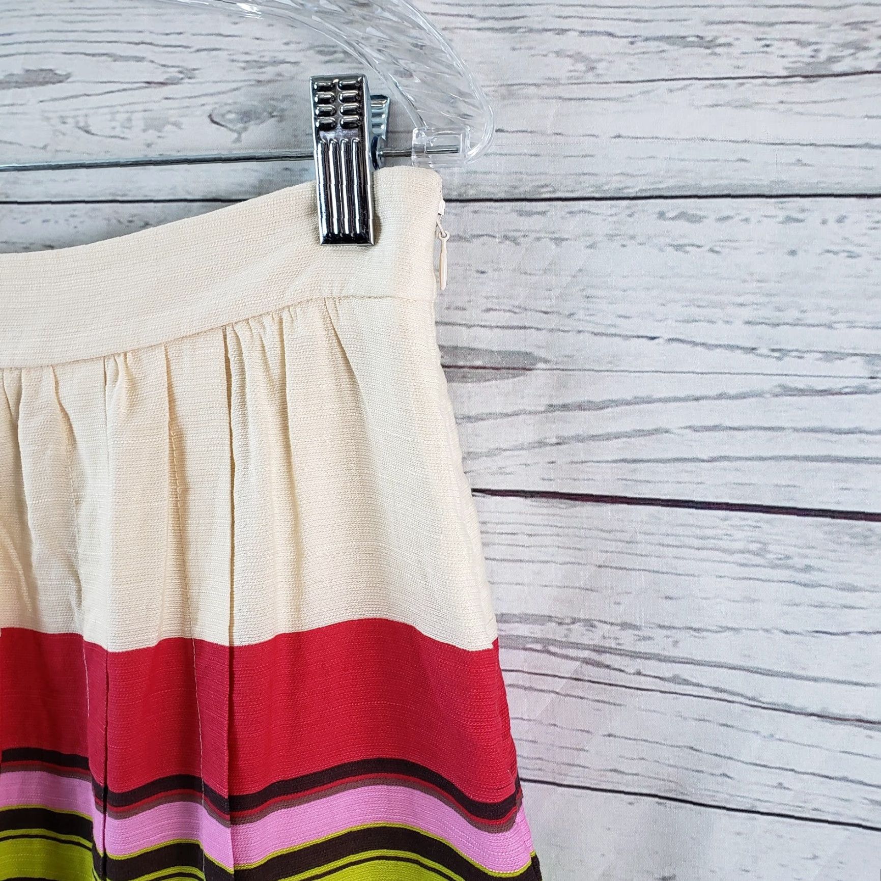 Loft Ann Taylor LOFT Skirt 10P Petite Womens Short A-Line Striped Rayon Zip Cream Red Multicolor Satin? Size 32" / US 10 / IT 46 - 2 Thumbnail