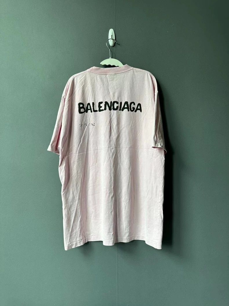 Balenciaga Balenciaga Pink Graffiti Short Sleeve 2503-Nextarrow Size US M / EU 48-50 / 2 - 2 Thumbnail