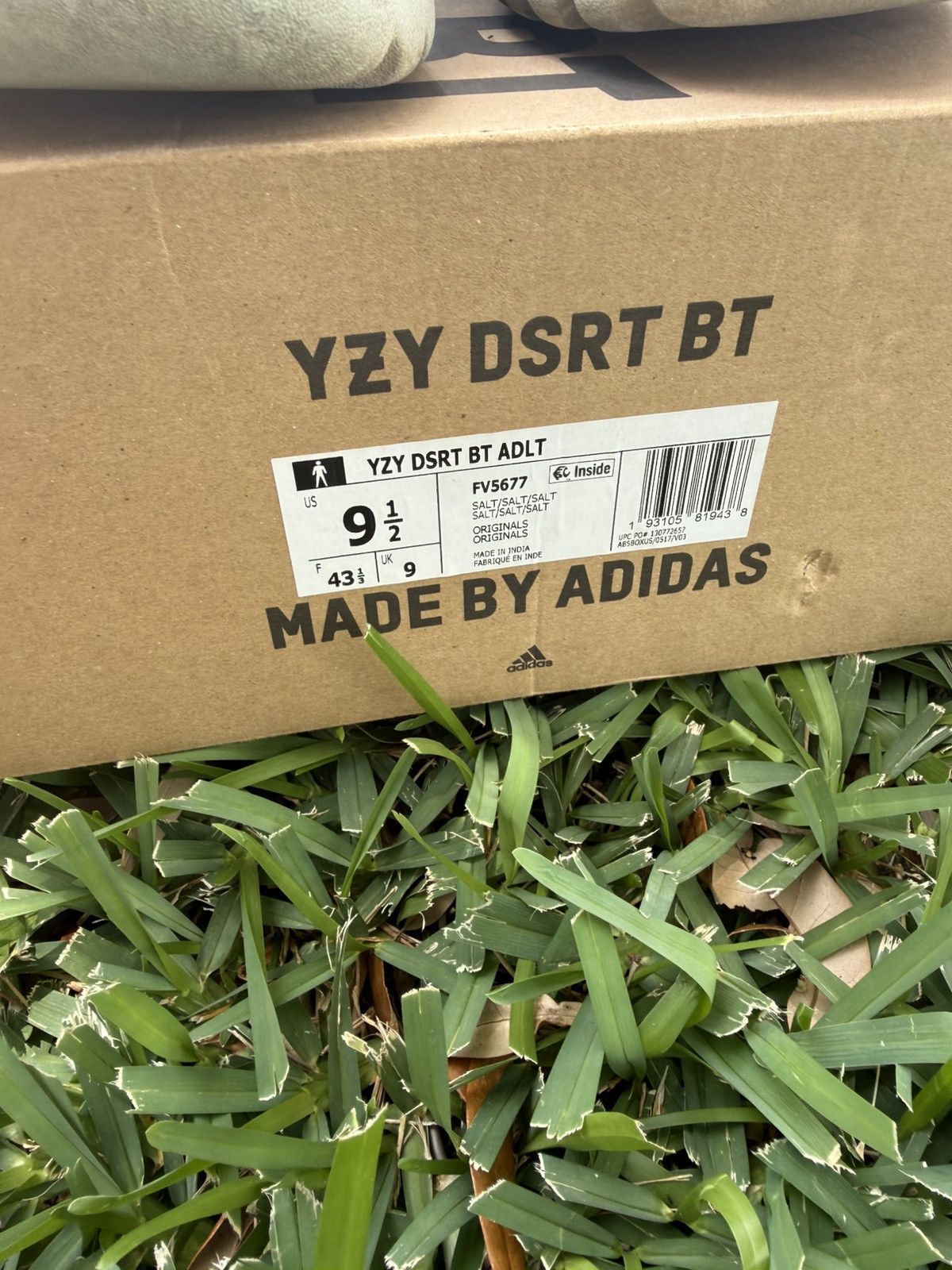 Yeezy Adidas yeezy desert boost Size US 9.5 / EU 42-43 - 8 Thumbnail