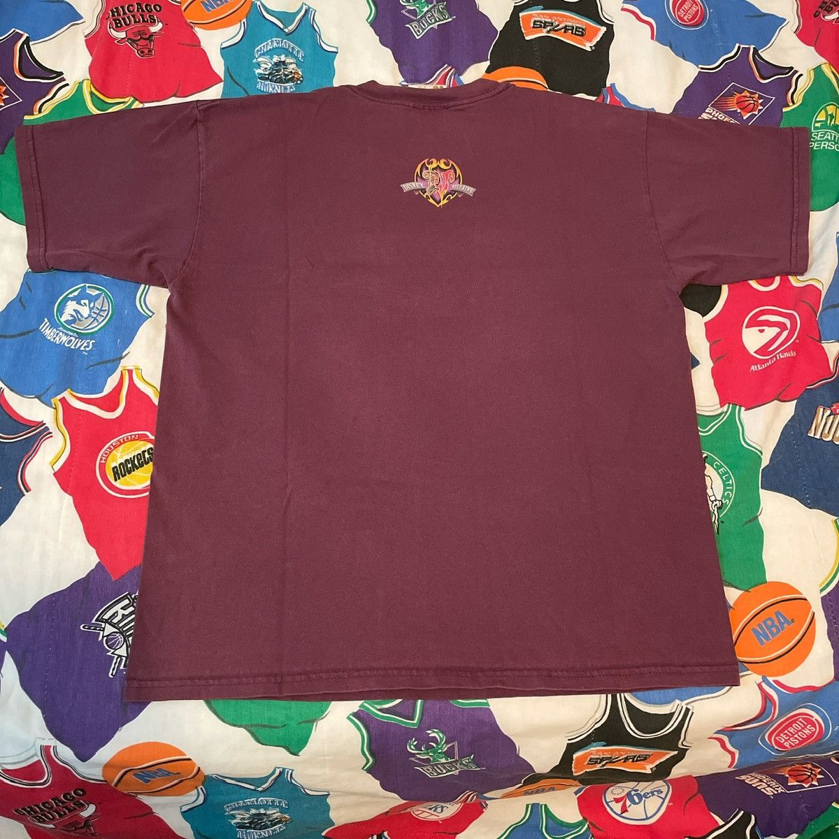 Disney × Vintage Vintage 90s Disney Villains Maleficent Snow White Tee Size US L / EU 52-54 / 3 - 2 Thumbnail